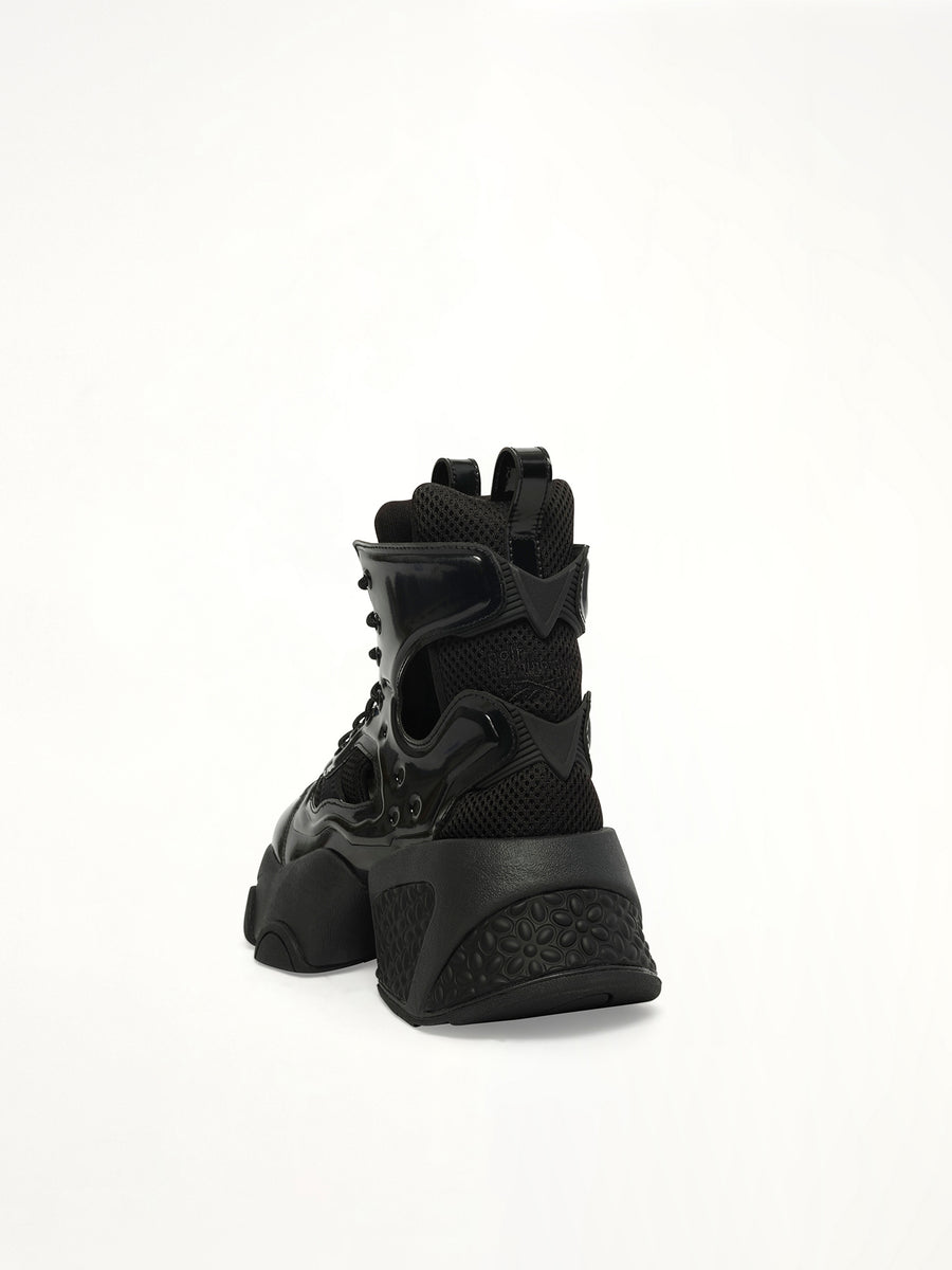 Noir Kei Ninomiya X Reebok High Sneaker in Black Back View | NOIR KEI NINOMIYA