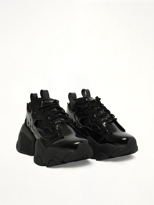 Noir Kei Ninomiya X Reebok Low Sneaker in Black Front View | NOIR KEI NINOMIYA