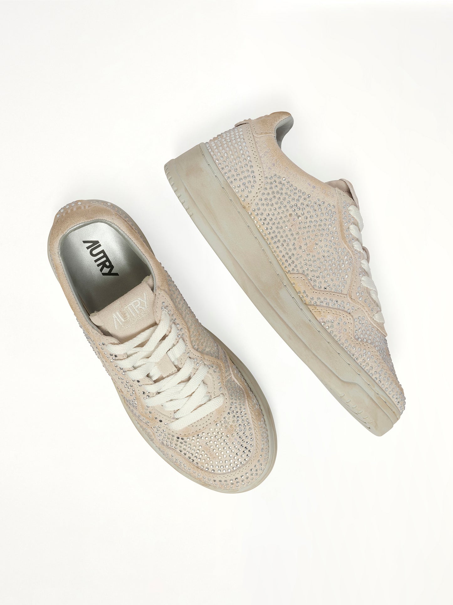 Medalist Low Strass Sneaker in White