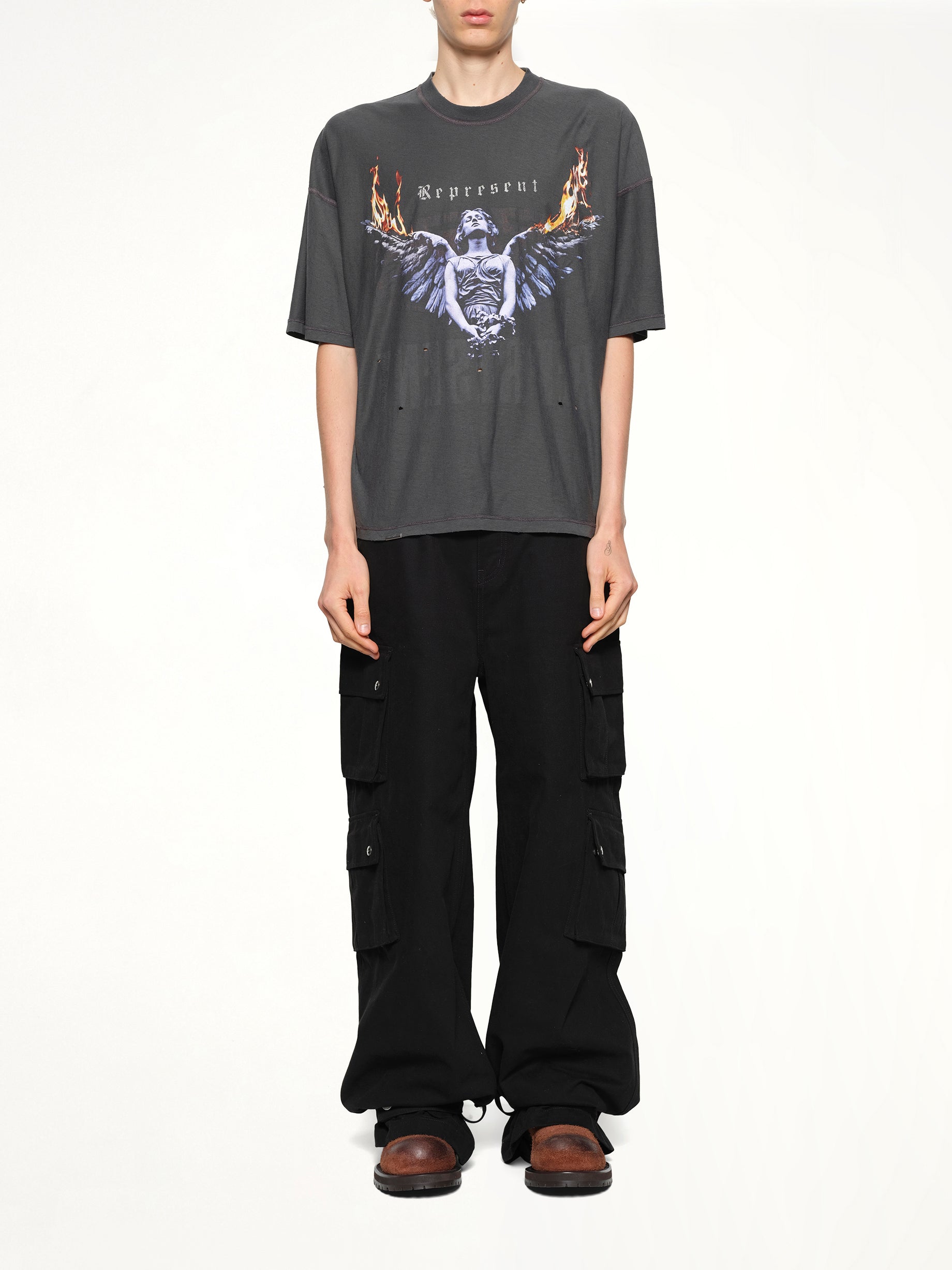 Represent Living Legacy T-Shirt in Sun Fade Grey