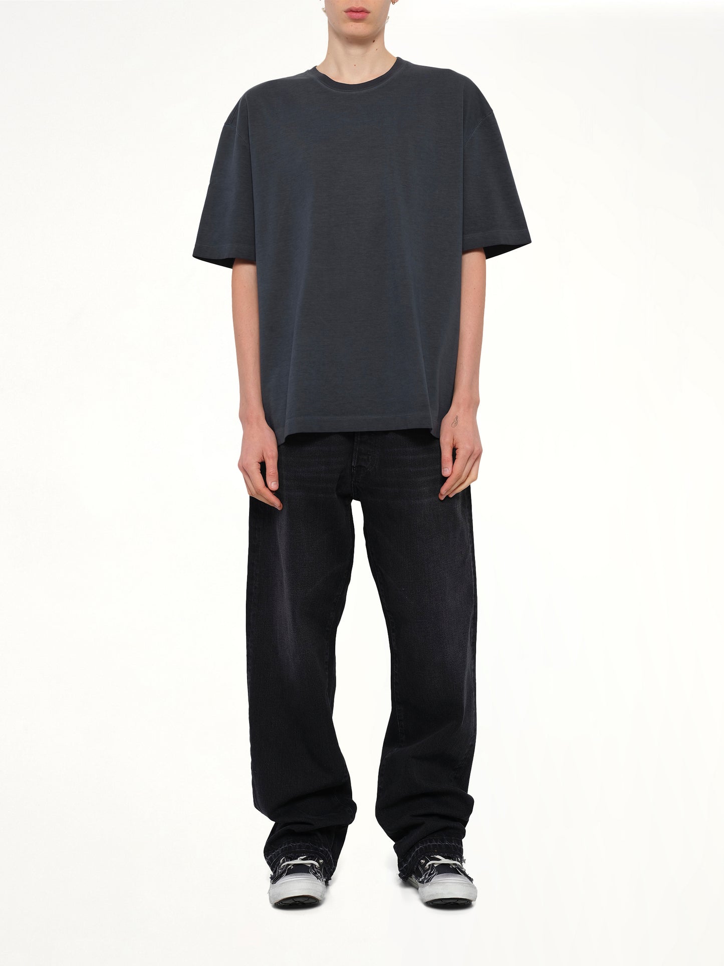 Oversize Four Stitch T-Shirt in Anthracite