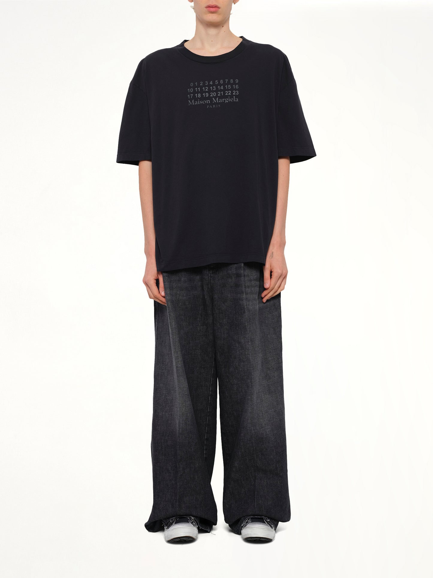 Maison Margiela Logo T-Shirt in Washed Black