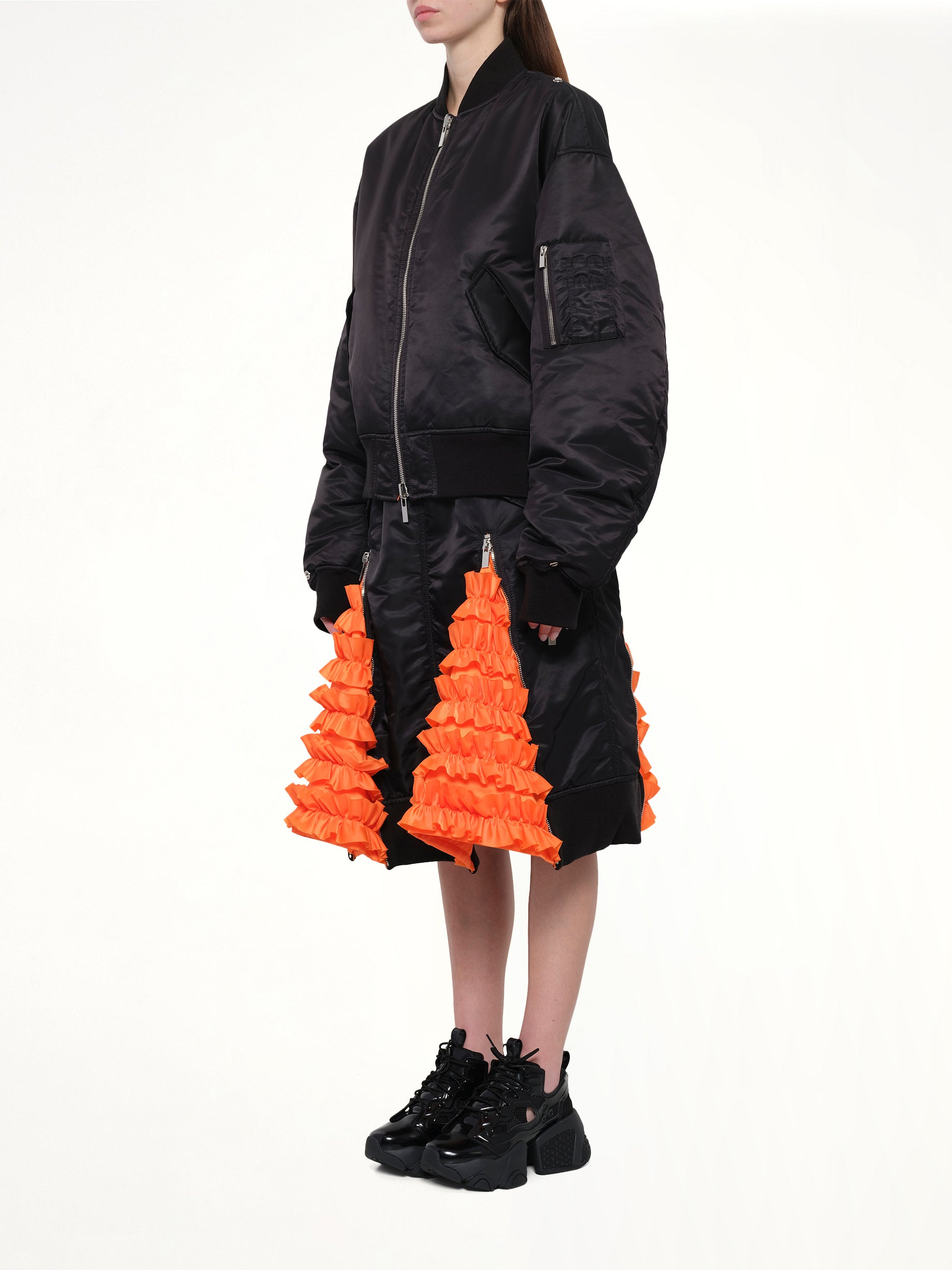 Noir Kei Ninomiya 黑色尼龙斜纹夹克