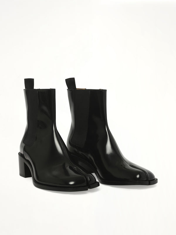 Tabi Chelsea 5.5cm Boots in Black Front View | MAISON MARGIELA