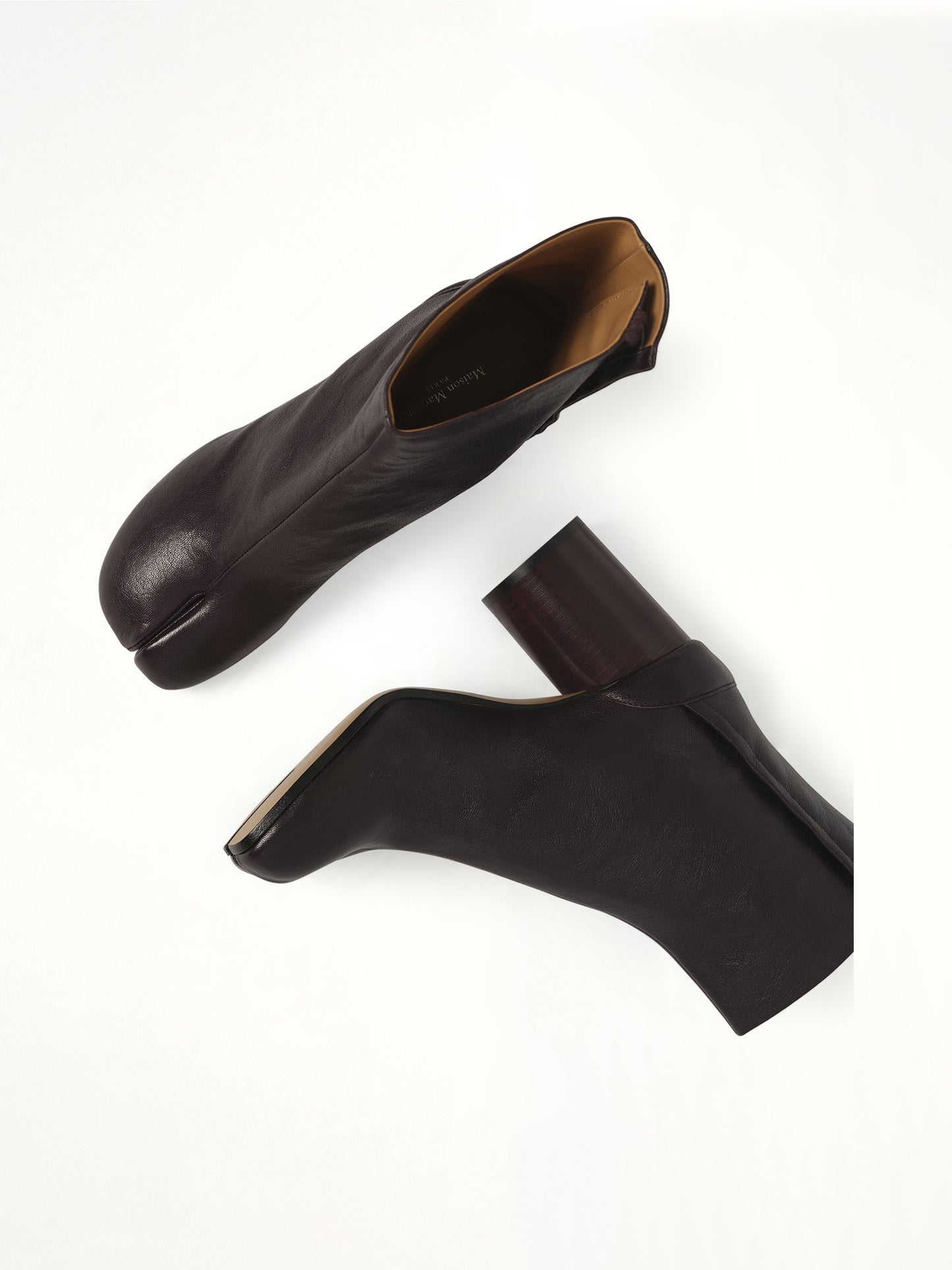 Tabi Ankle Boots 8cm in Plum