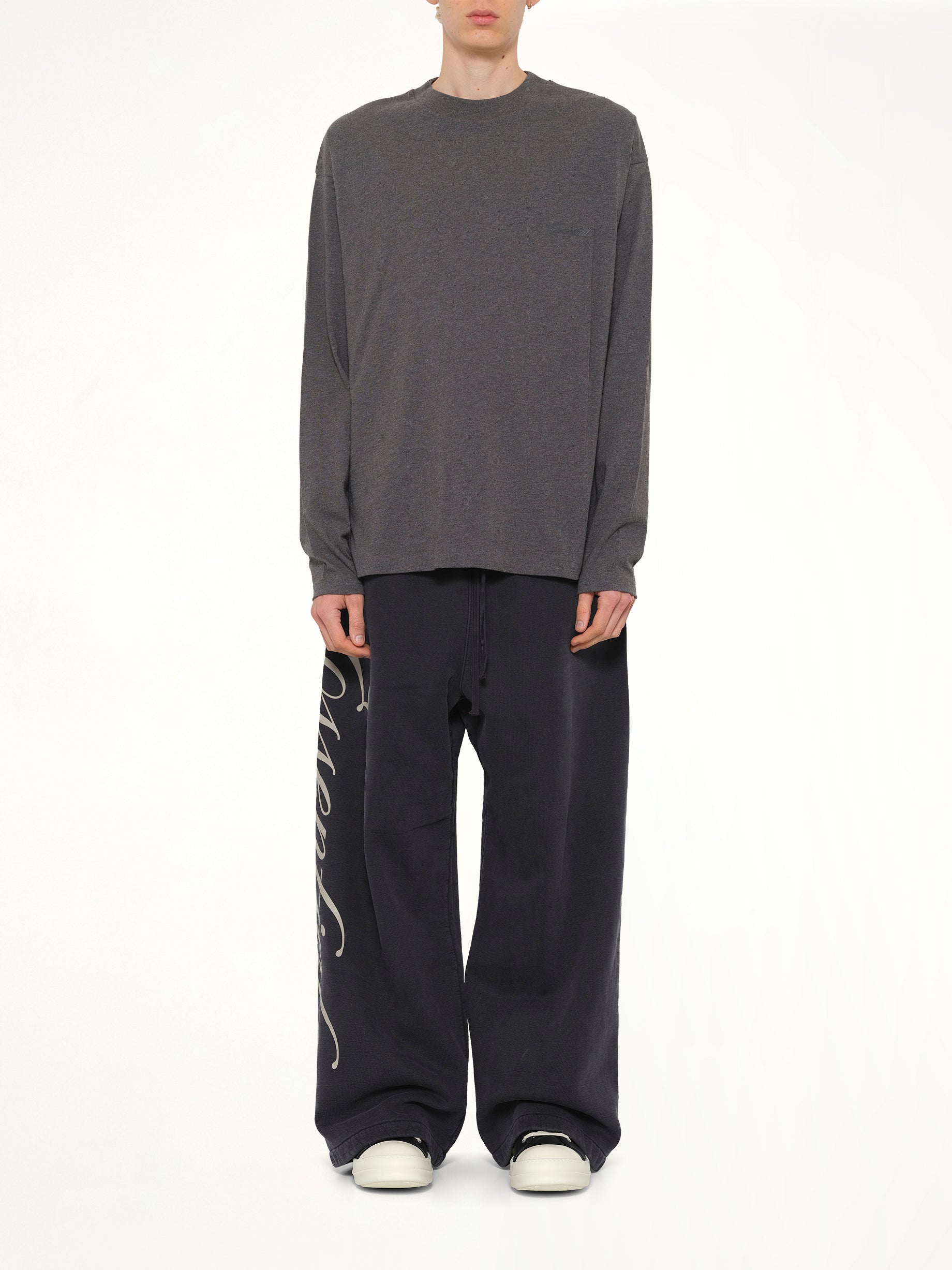 Classic Long Sleeve T-Shirt in Charcoal Heather