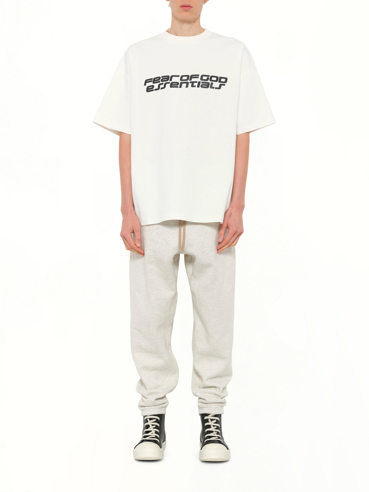 90's Short Sleeve T-Shirt in Ivory