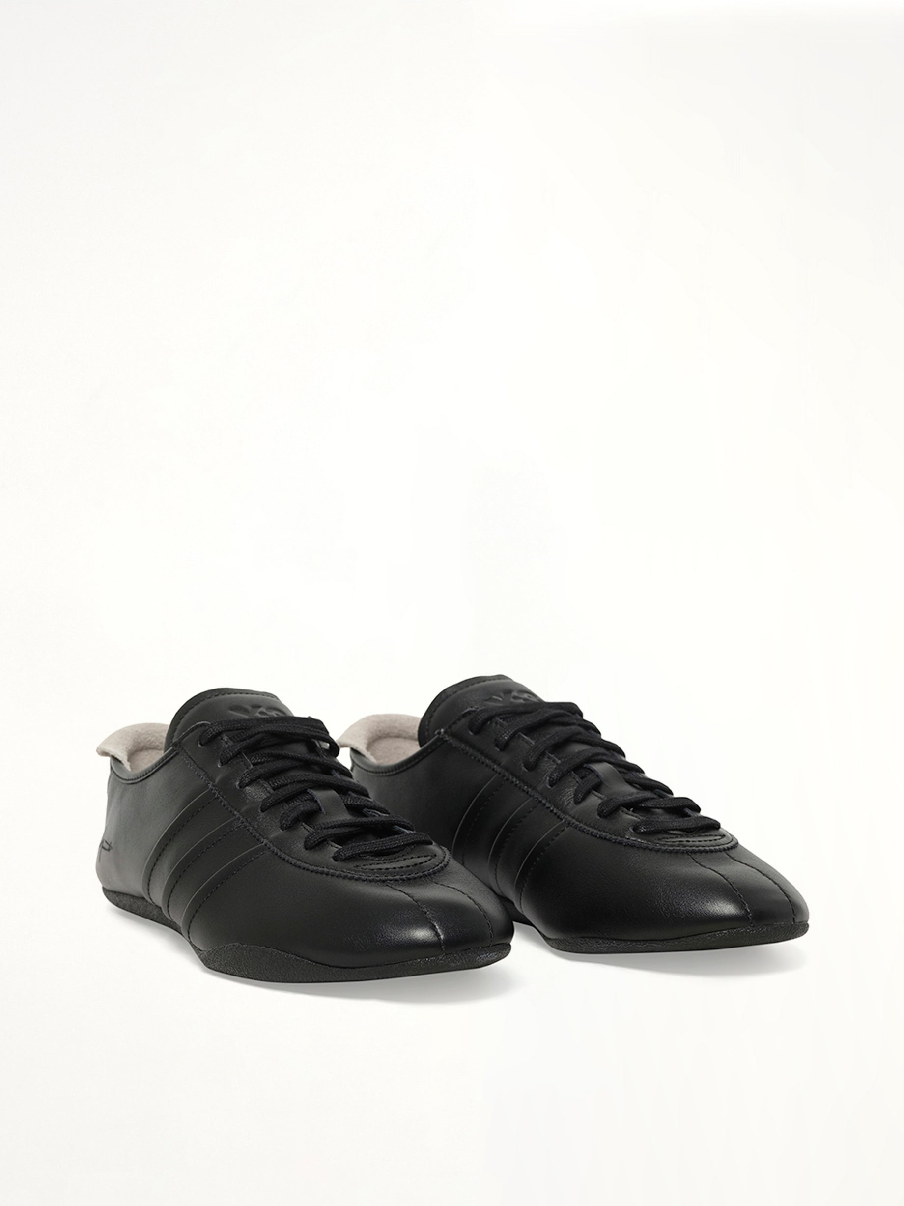 Y-3 Tokyo Sneaker in Black/Off White Front View | Y-3