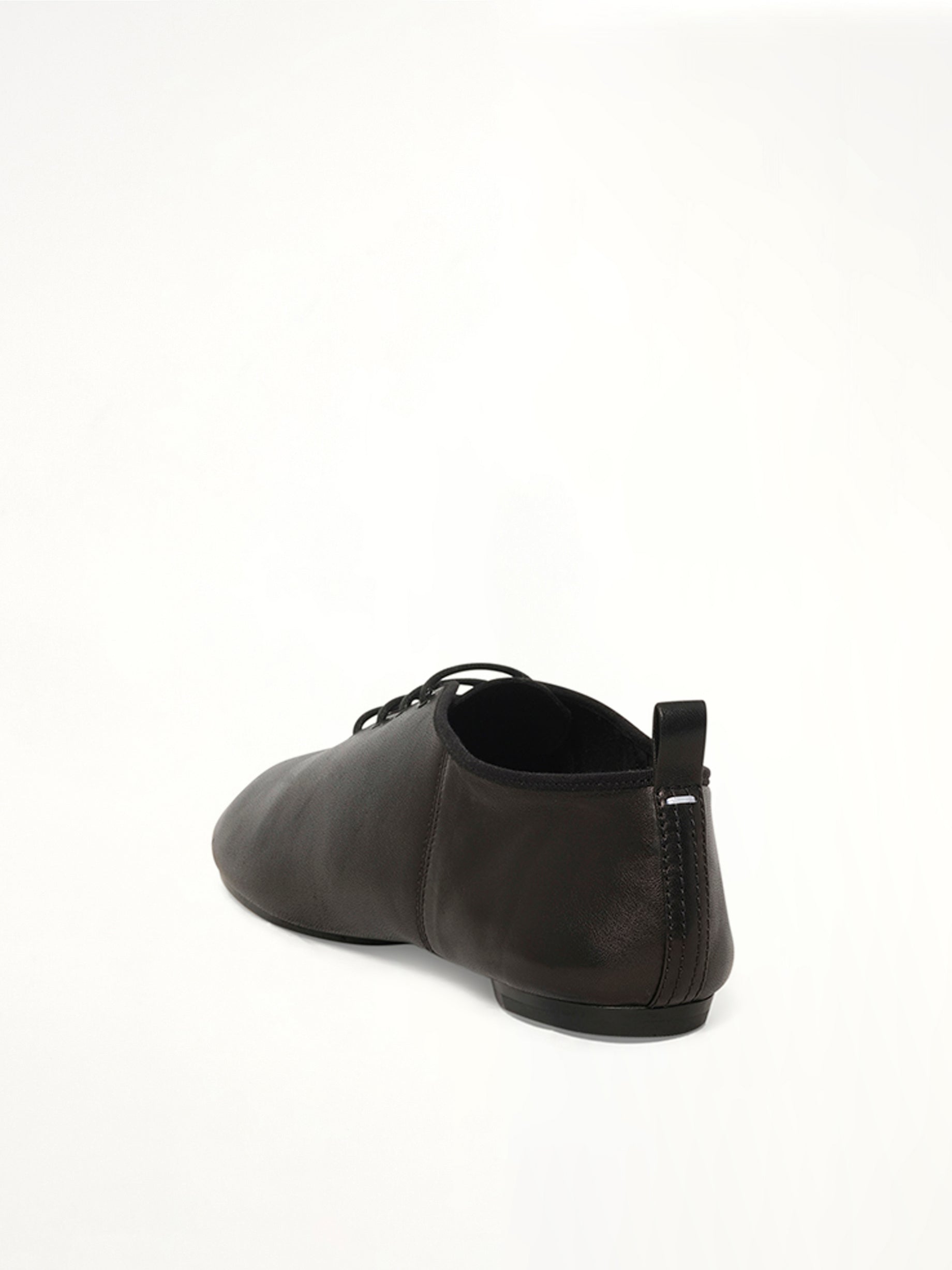 Tabi Jazz Lace-up Derby in Black Back View | MAISON MARGIELA