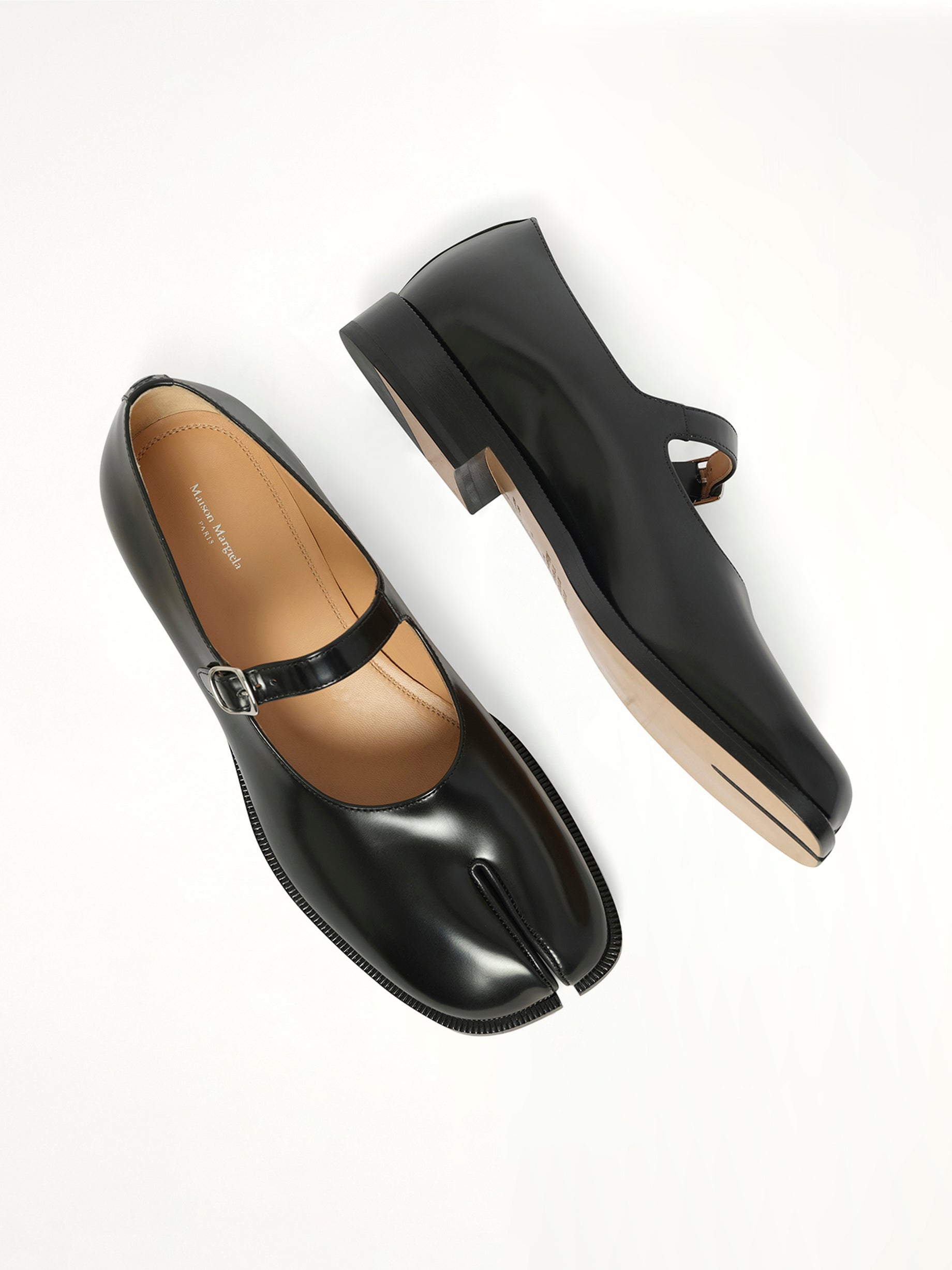 Tabi Mary Jane in Black Top View | MAISON MARGIELA
