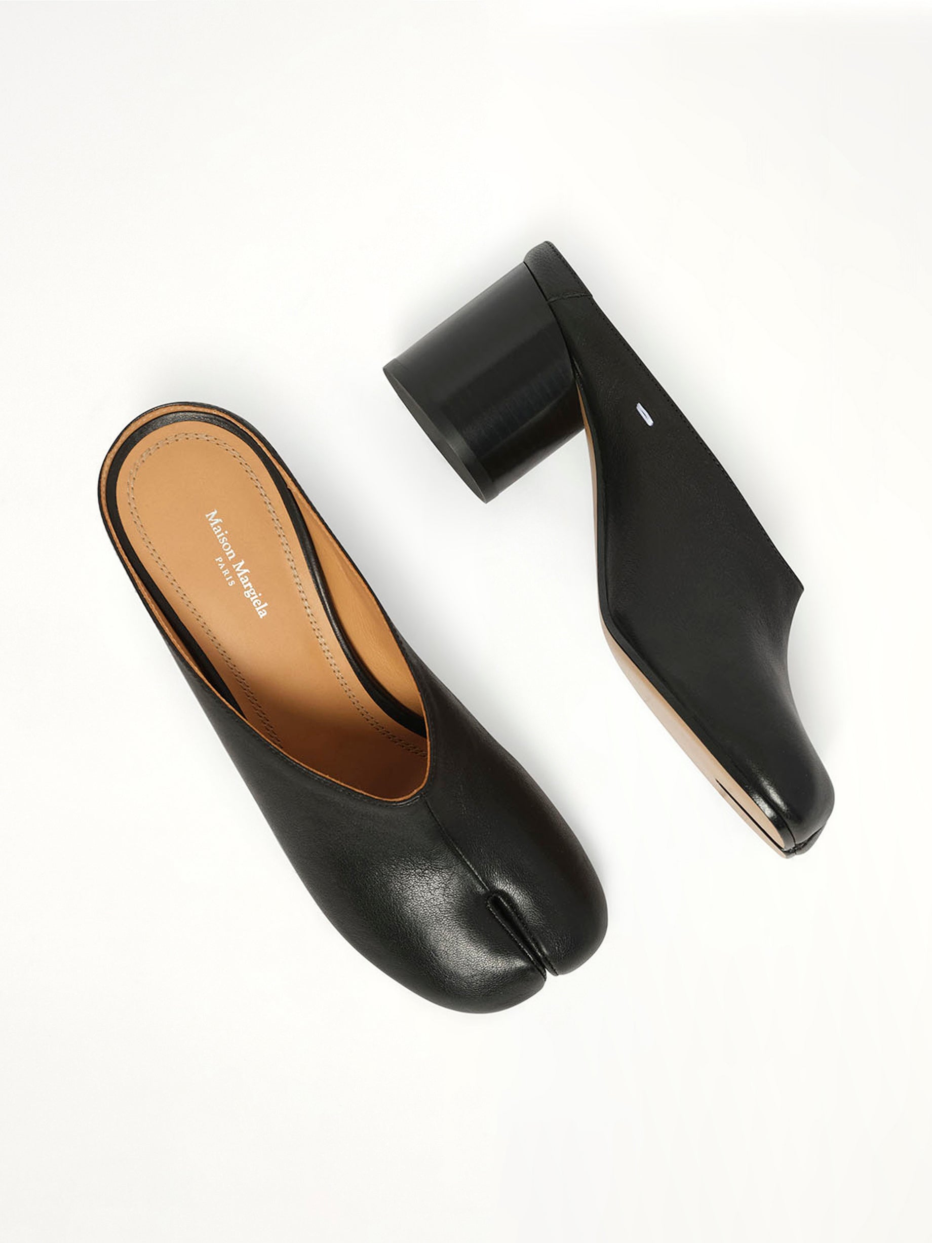 Tabi Pump Mule H60 in Black Top View | MAISON MARGIELA