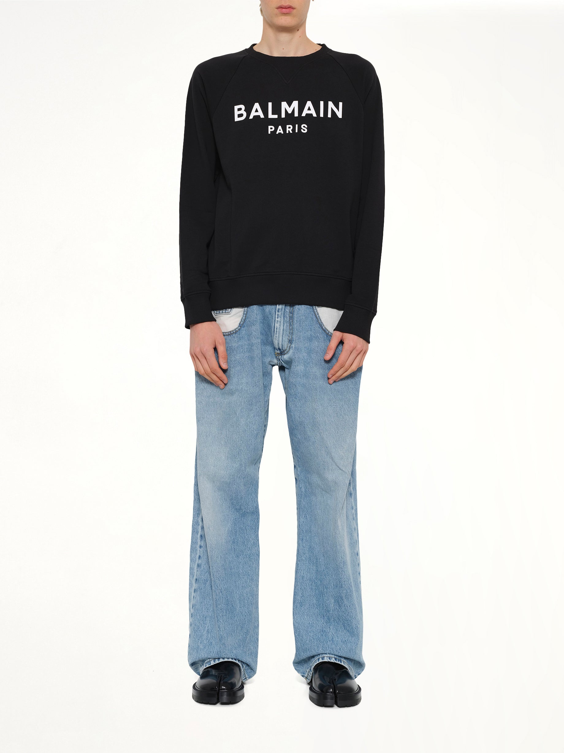 블랙/화이트 발망 프린트 스웨트셔츠