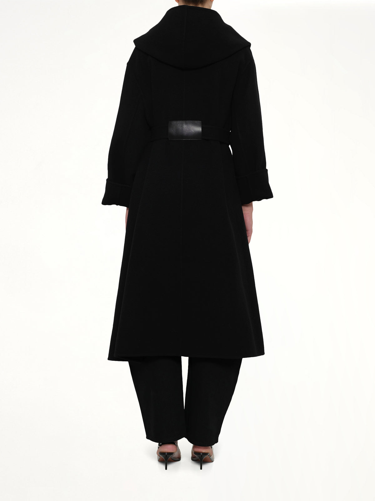 블랙 후드 랩 코트