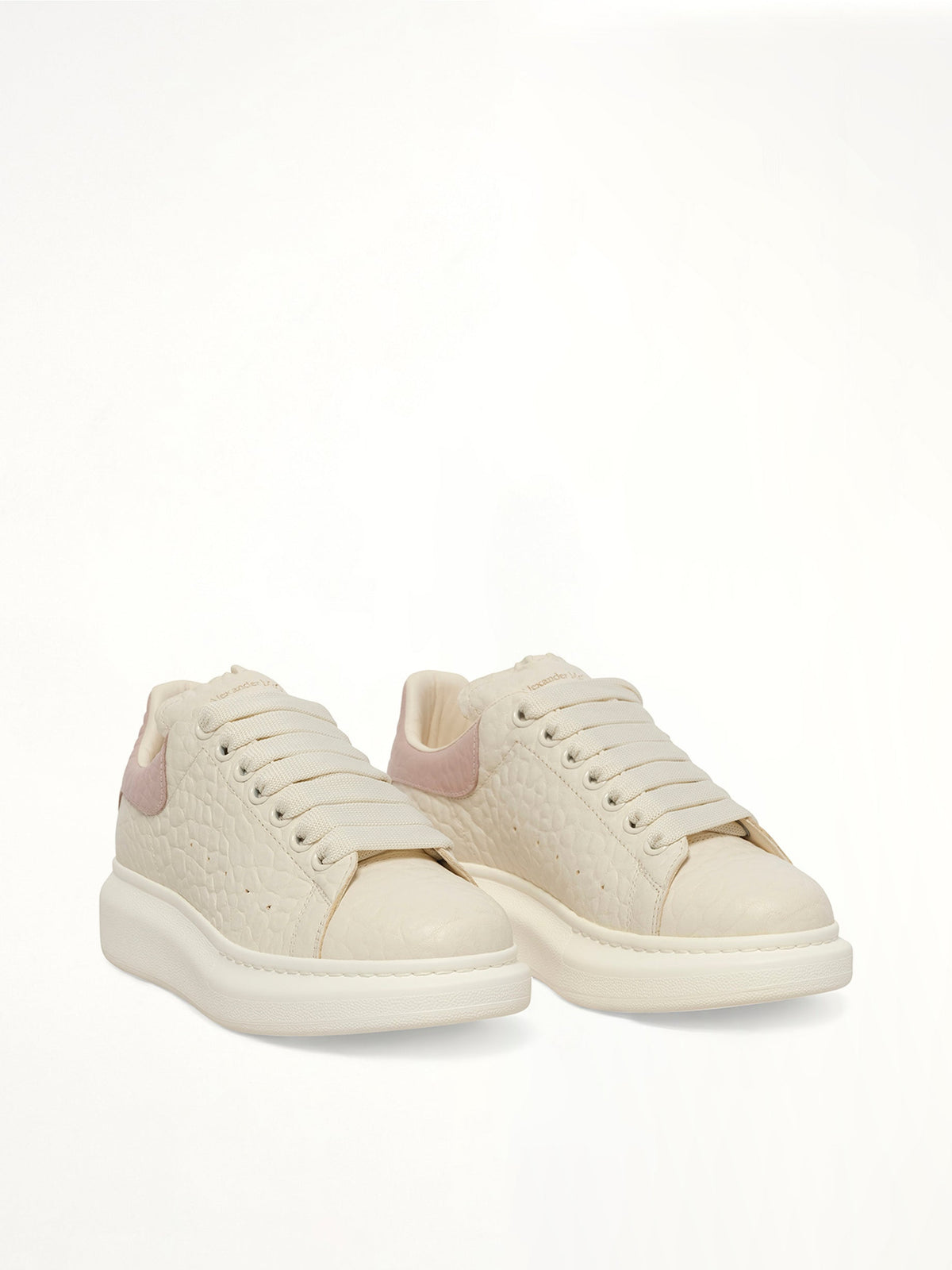 Dumbo Leather Larry Sneaker in Off White/Patcho Front View | ALEXANDER MCQUEEN