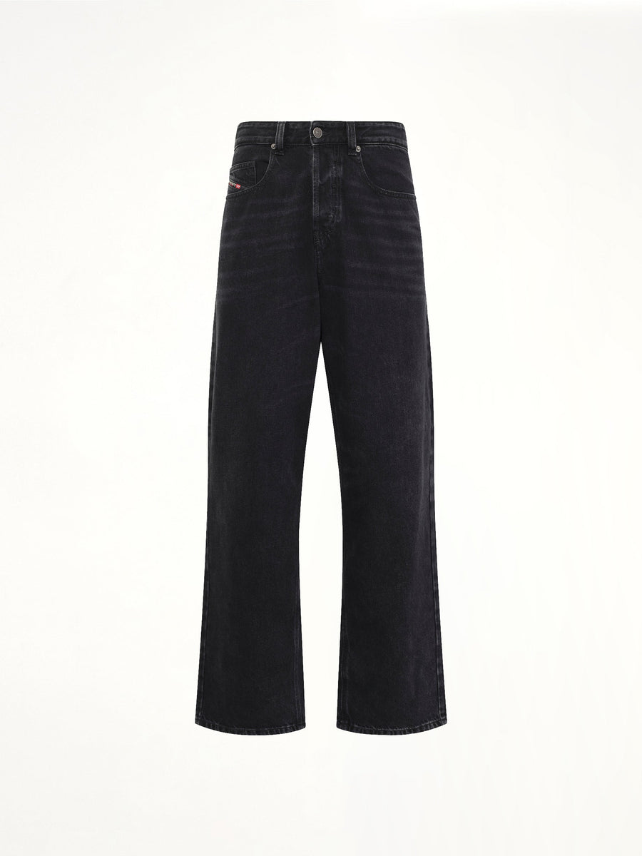 2001 D-MACRO Relaxed Jeans in Black