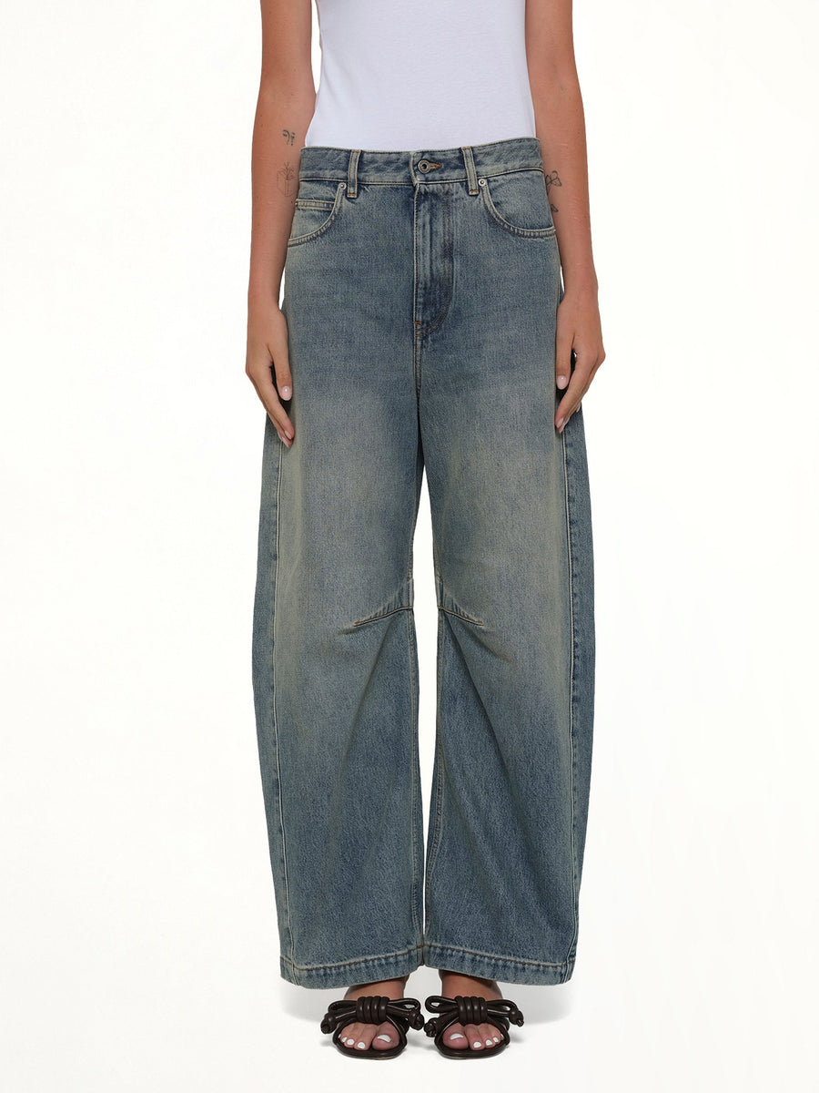 Barrel Jeans in Washed Denim