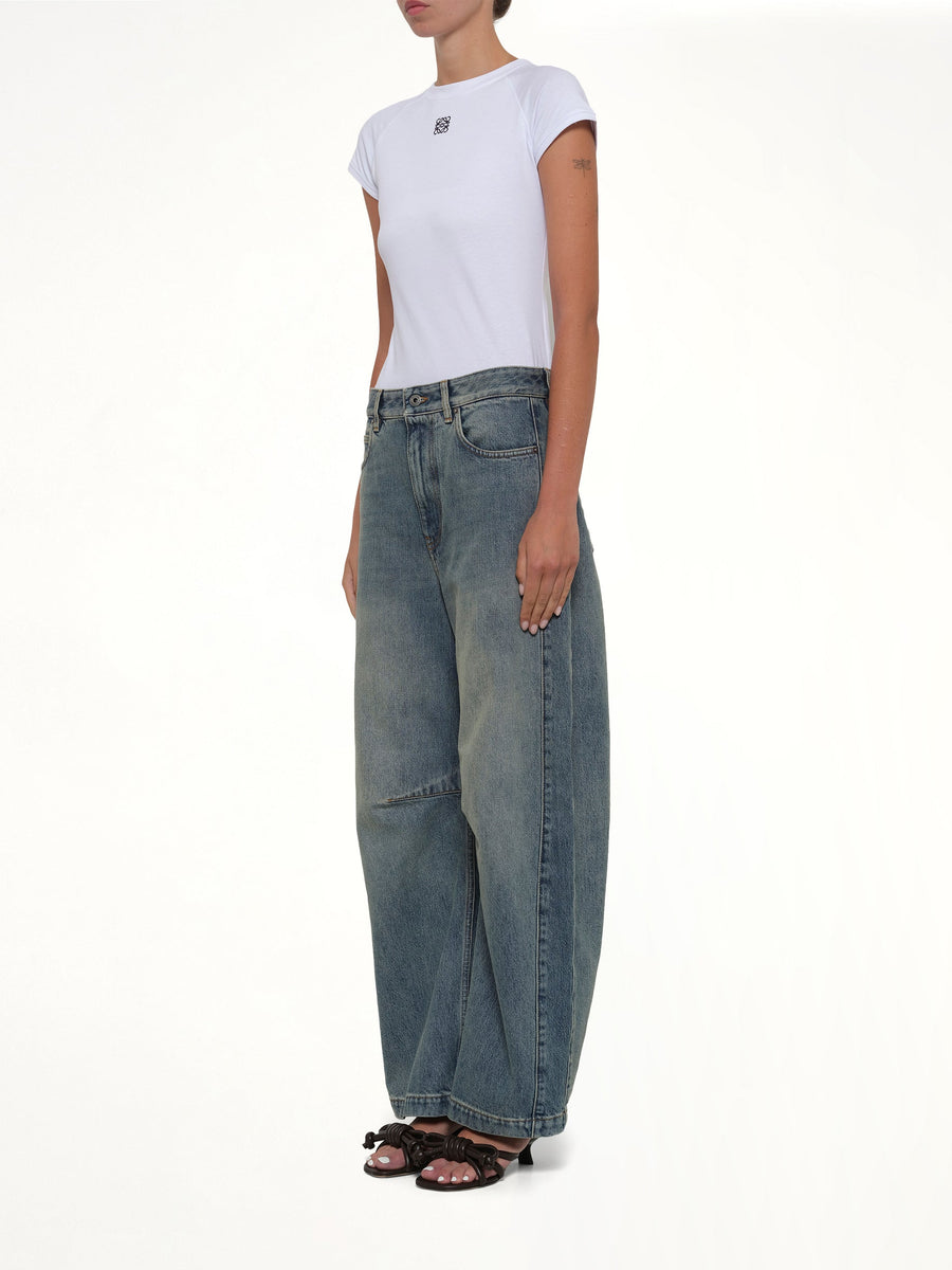 Barrel Jeans in Washed Denim