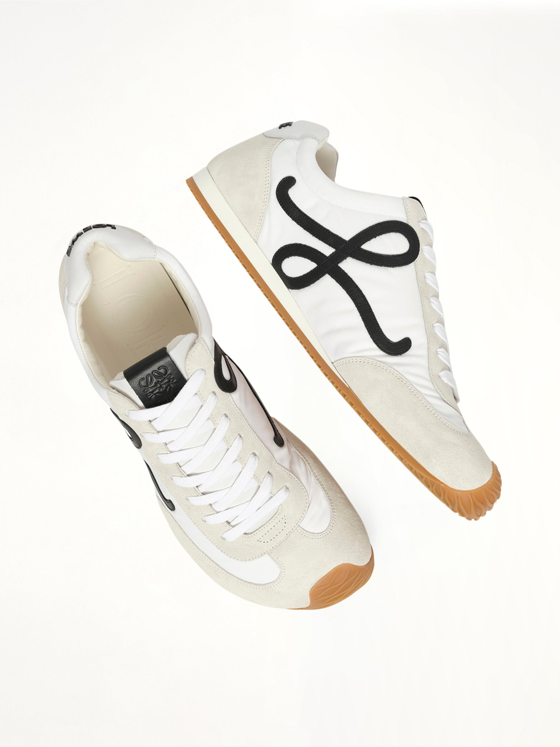 Ballet Runner 2.0 in White/Black Top View | LOEWE