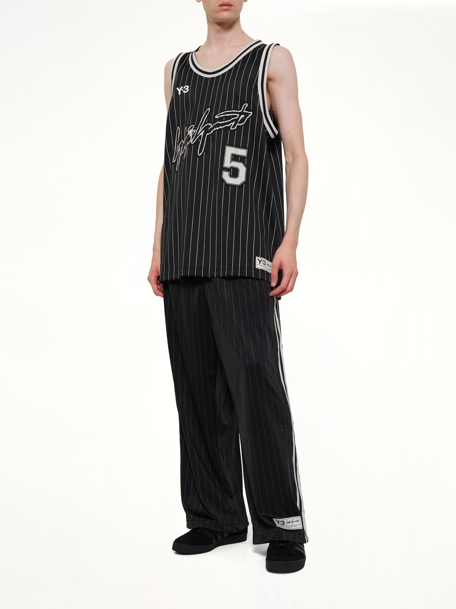 Elite 5 黑色篮球服