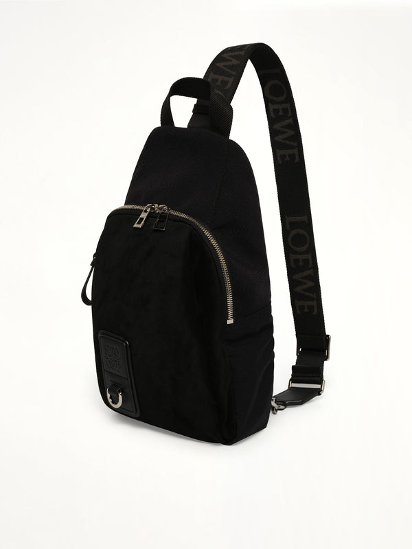 Flex Sling Bag in Black