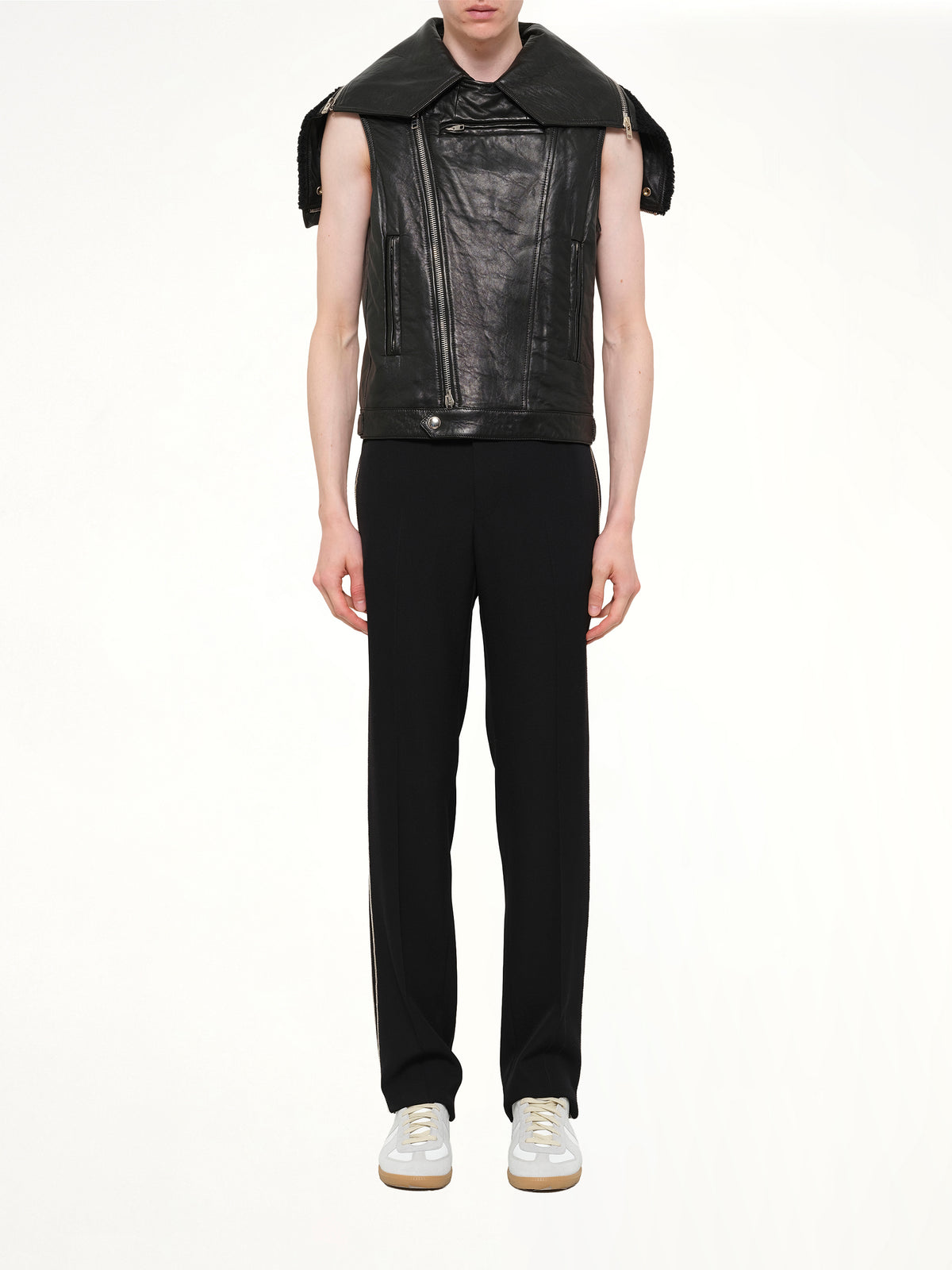Podium Short Sleeve Leather Jacket in Black