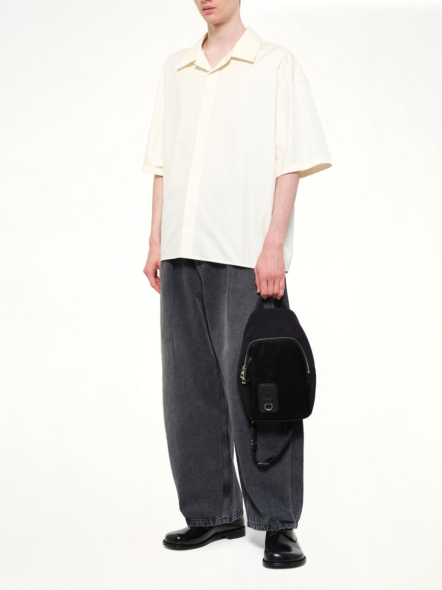 Flex Sling Bag in Black