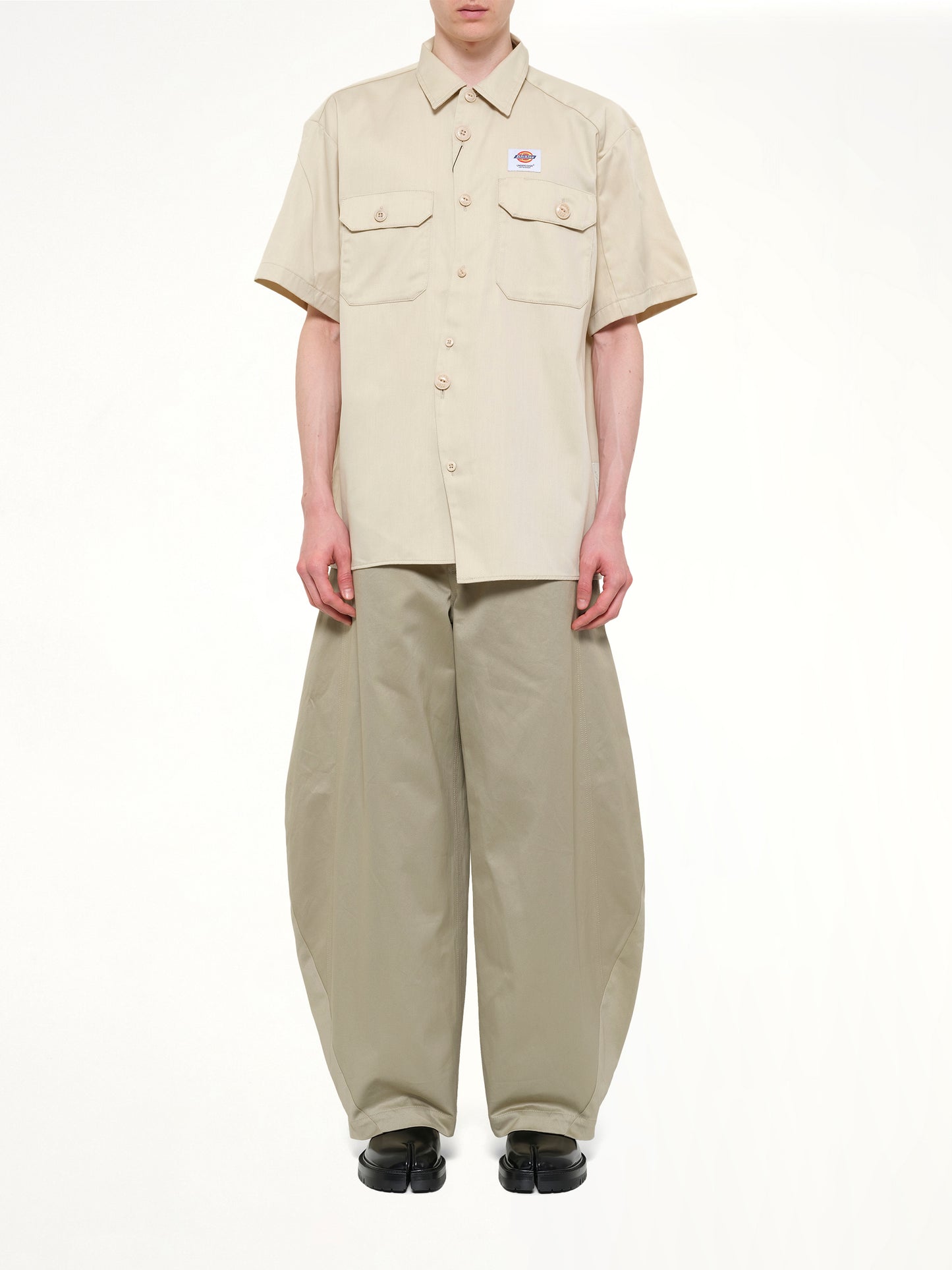 Dickies x UC SS Shirt in Light Grey/Beige
