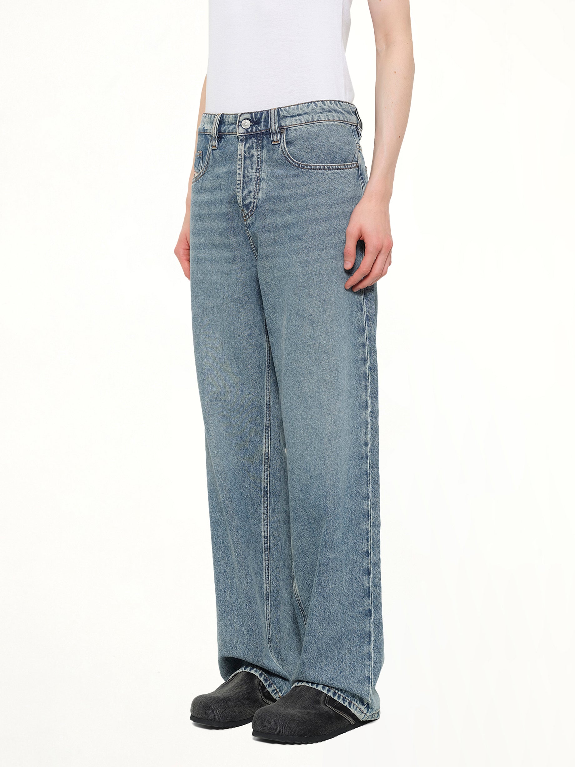 2001 D-MACRO Relaxed Jeans in Blue