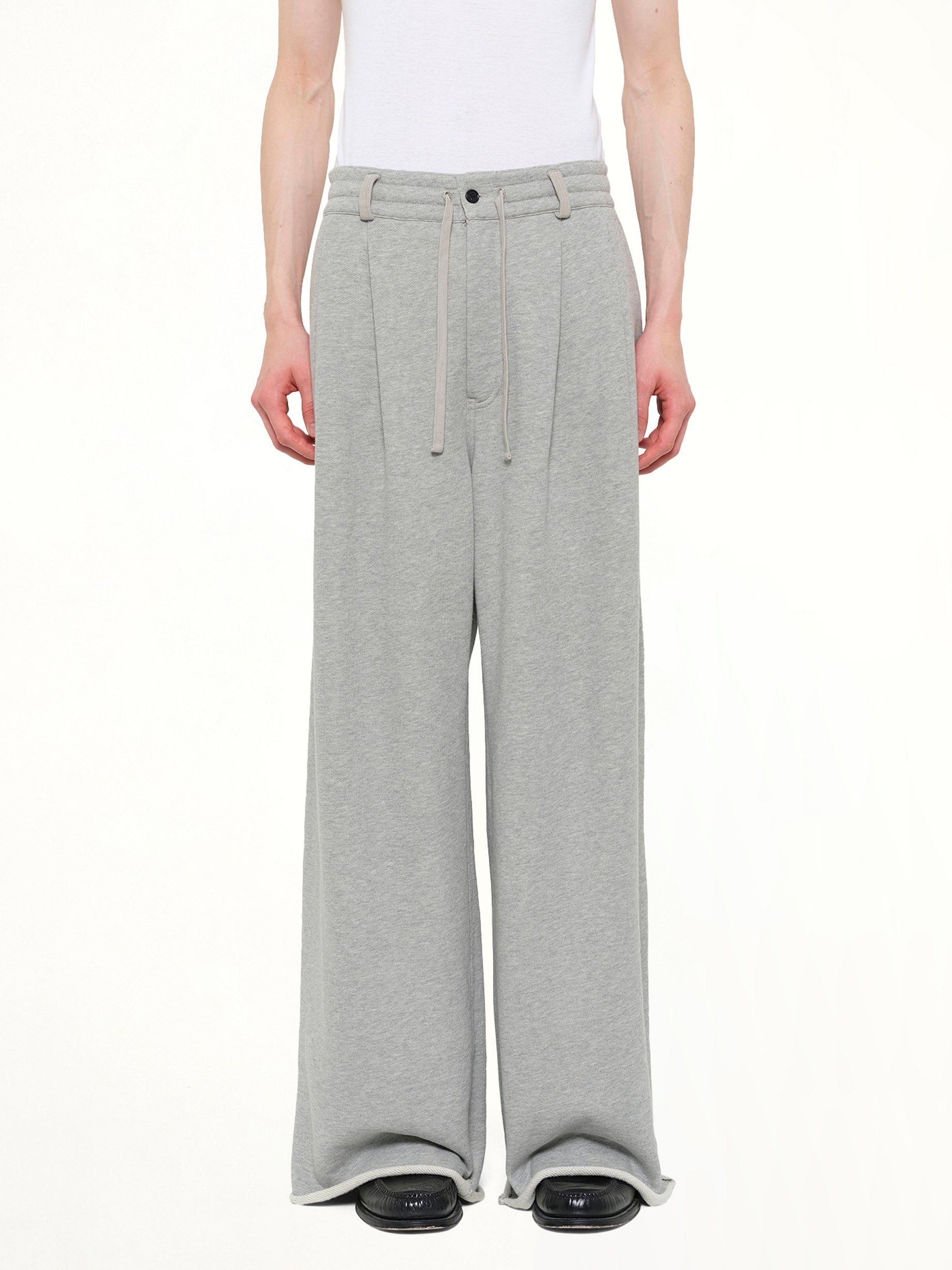 Pleated Pants Back Pile Knit in Grey