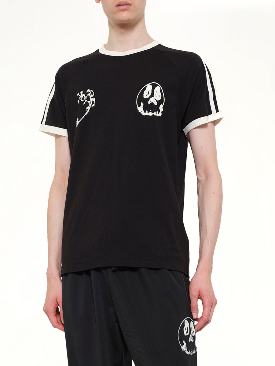 Skull Graphic 3 Stripe T-Shirt in Black