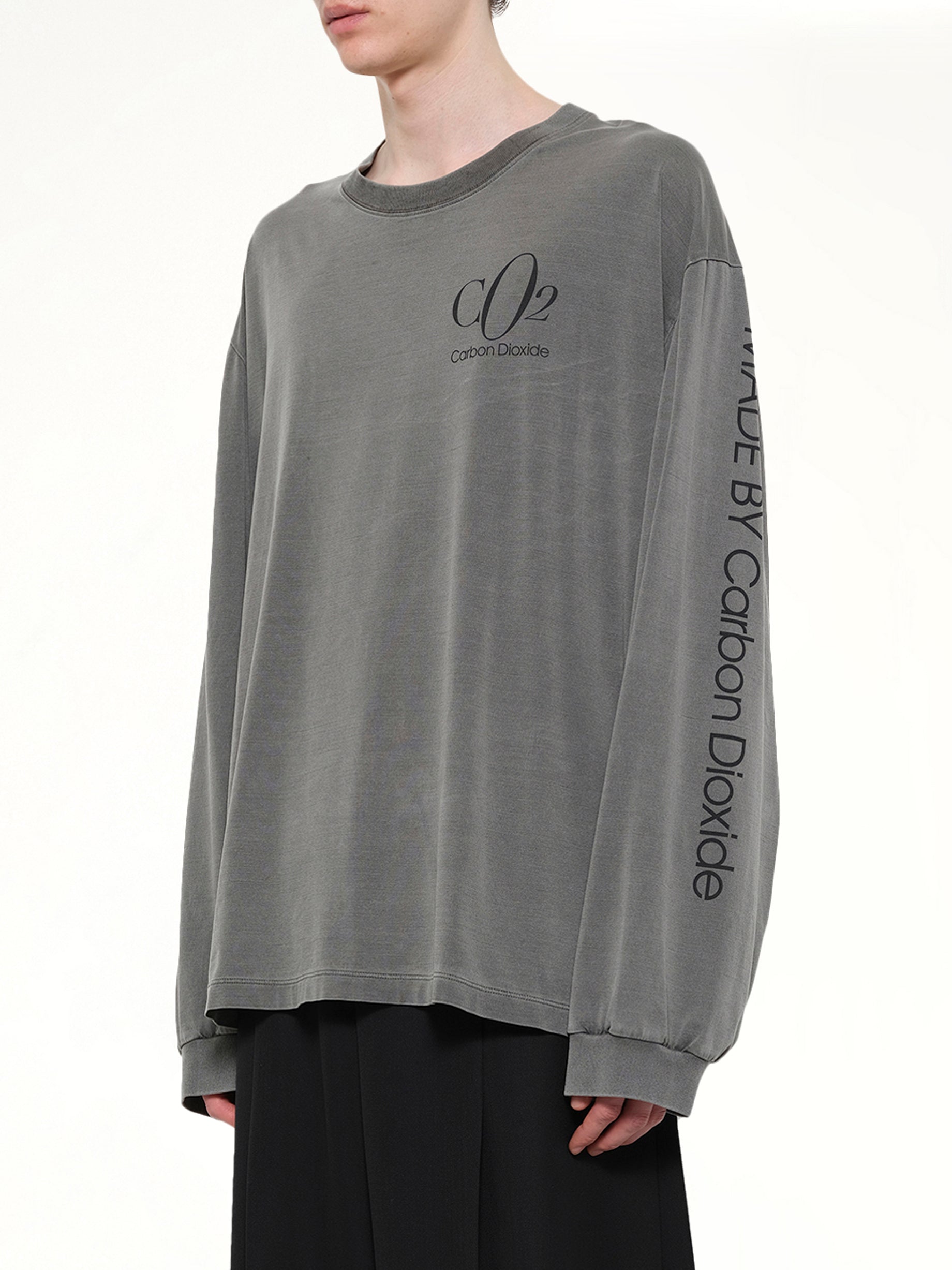 Co2 Air Yarn Long Sleeve T-Shirt in Charcoal