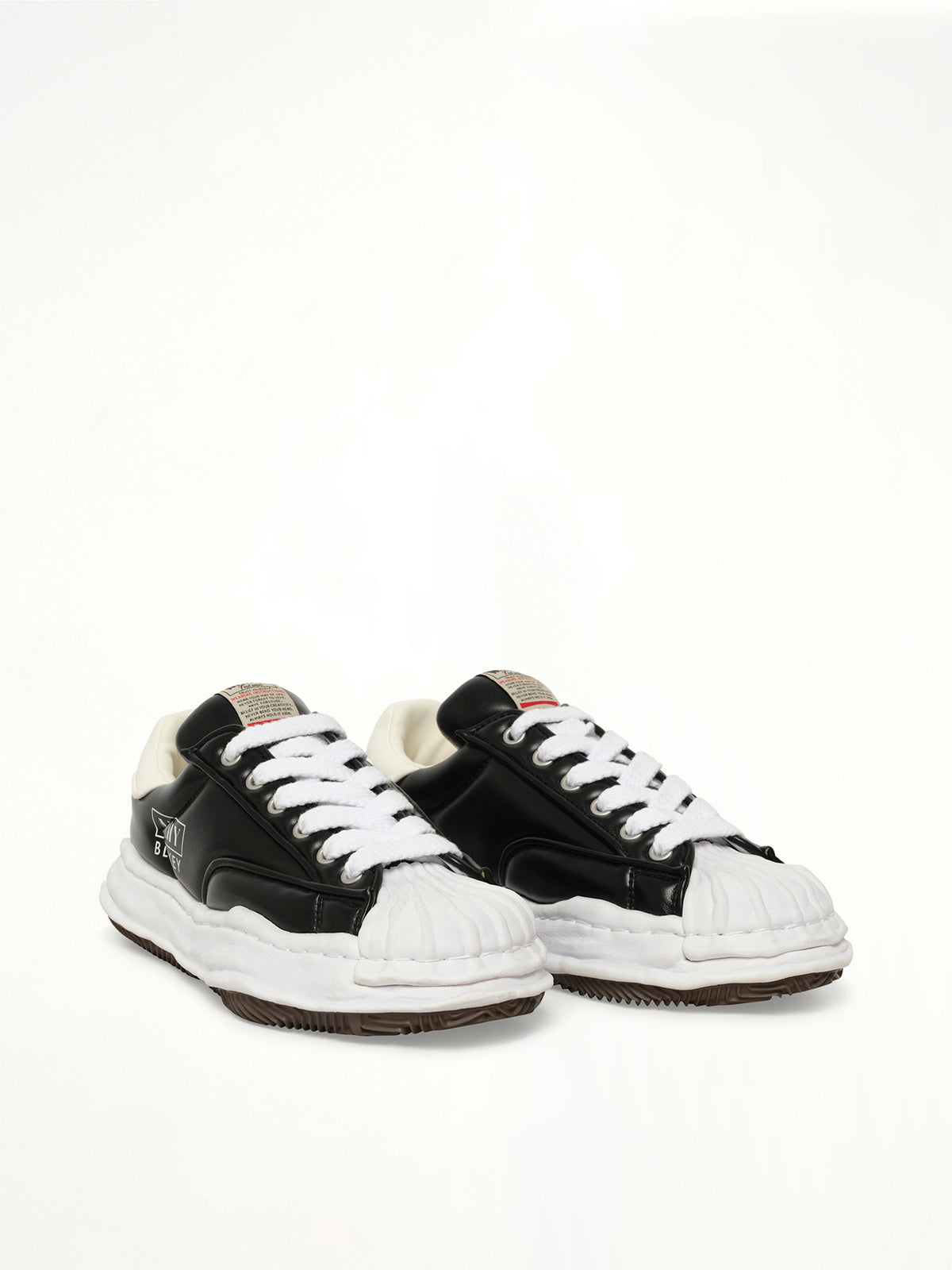 Blakey Puffer Low Top Sneakers in Black
