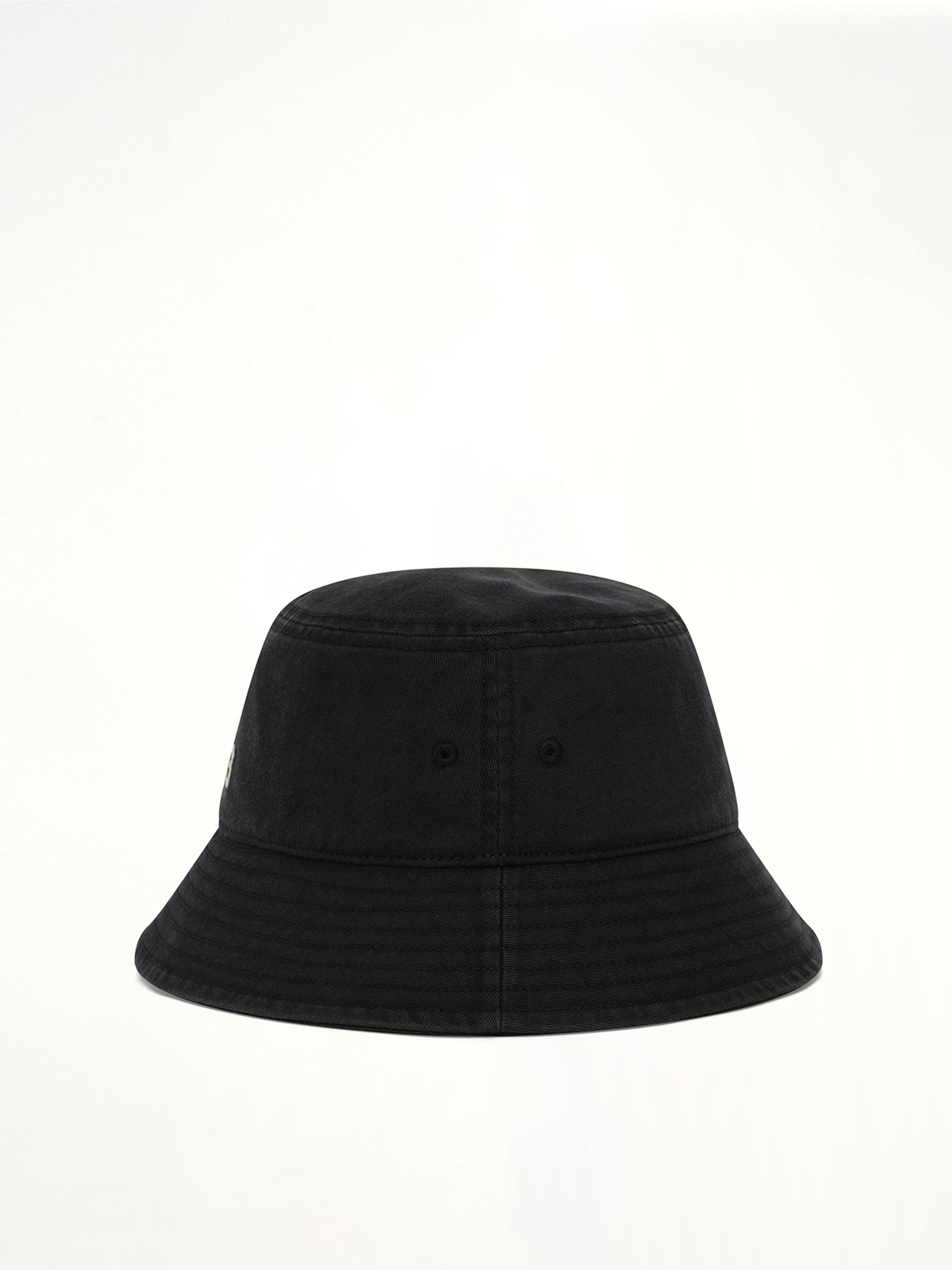 Y-3 버킷 햇 블랙 색상