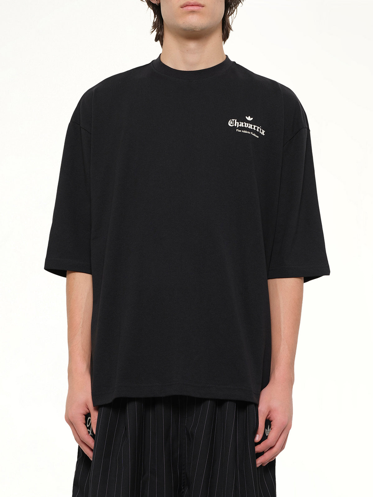 アディダス x WC ロゴ SS Tシャツ ブラック