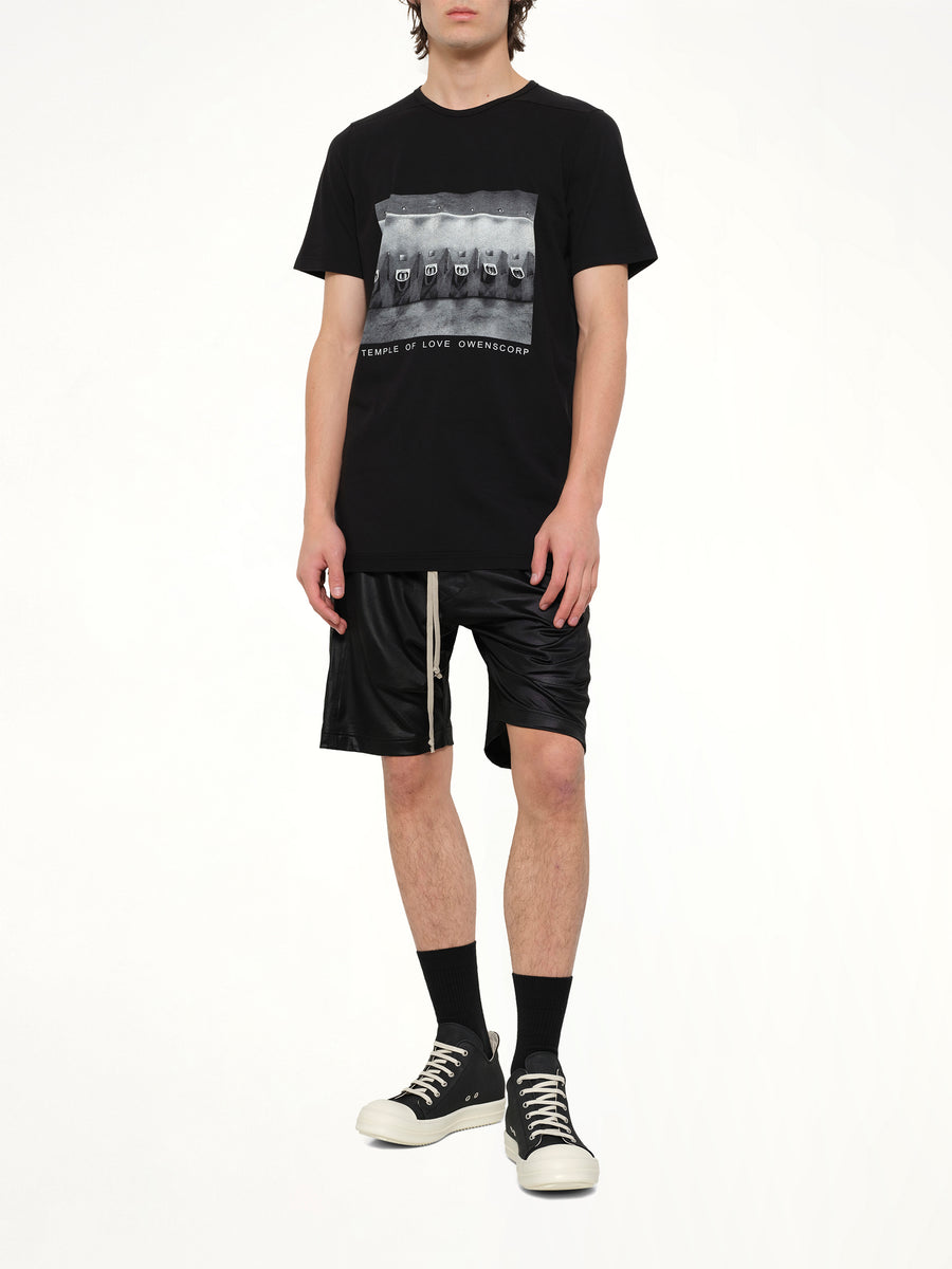 Light Wide Pusher Shorts in Black