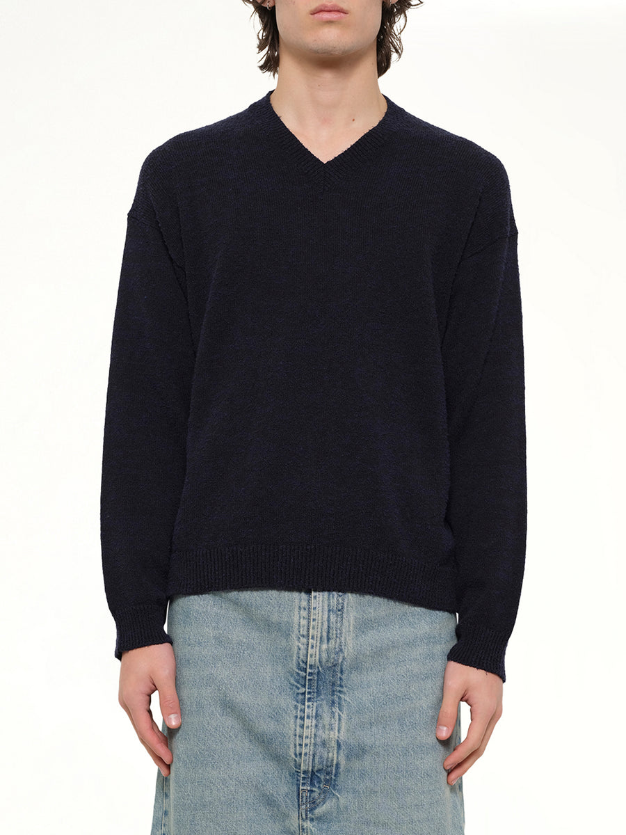 V Neck Sweater in Blu/Black