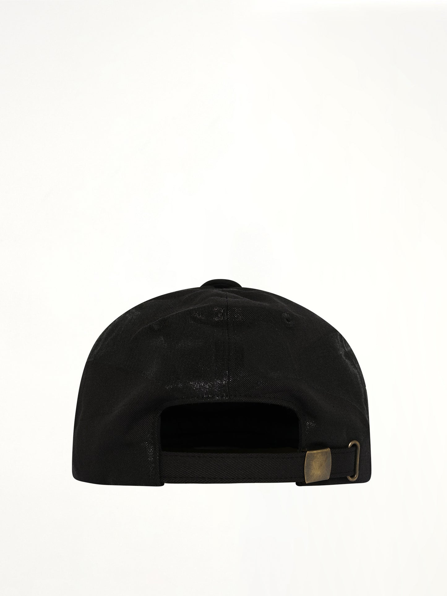 4 Stitches Hat in Black
