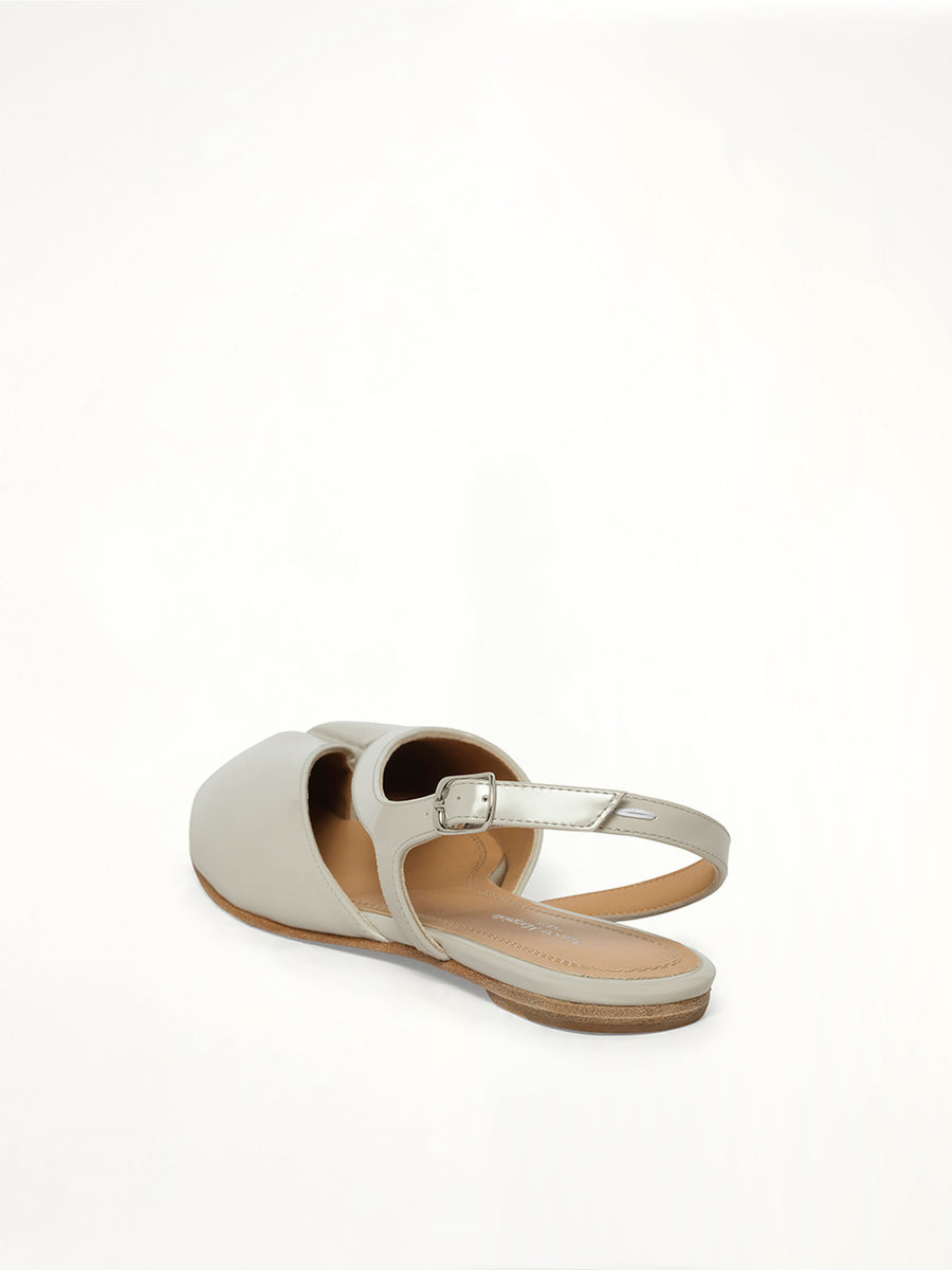 Tabi Flat Slingback in Alabaster