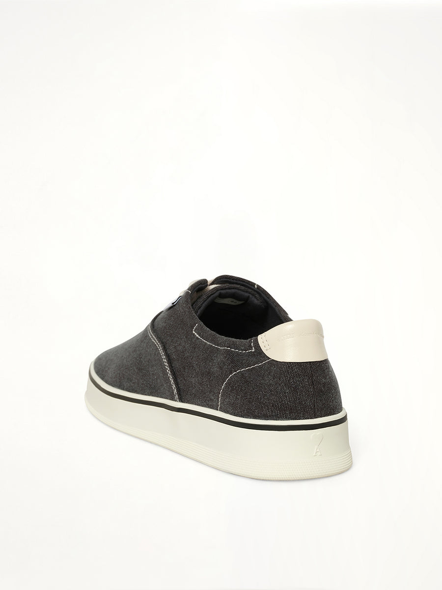 Tennis Sneakers in Navy