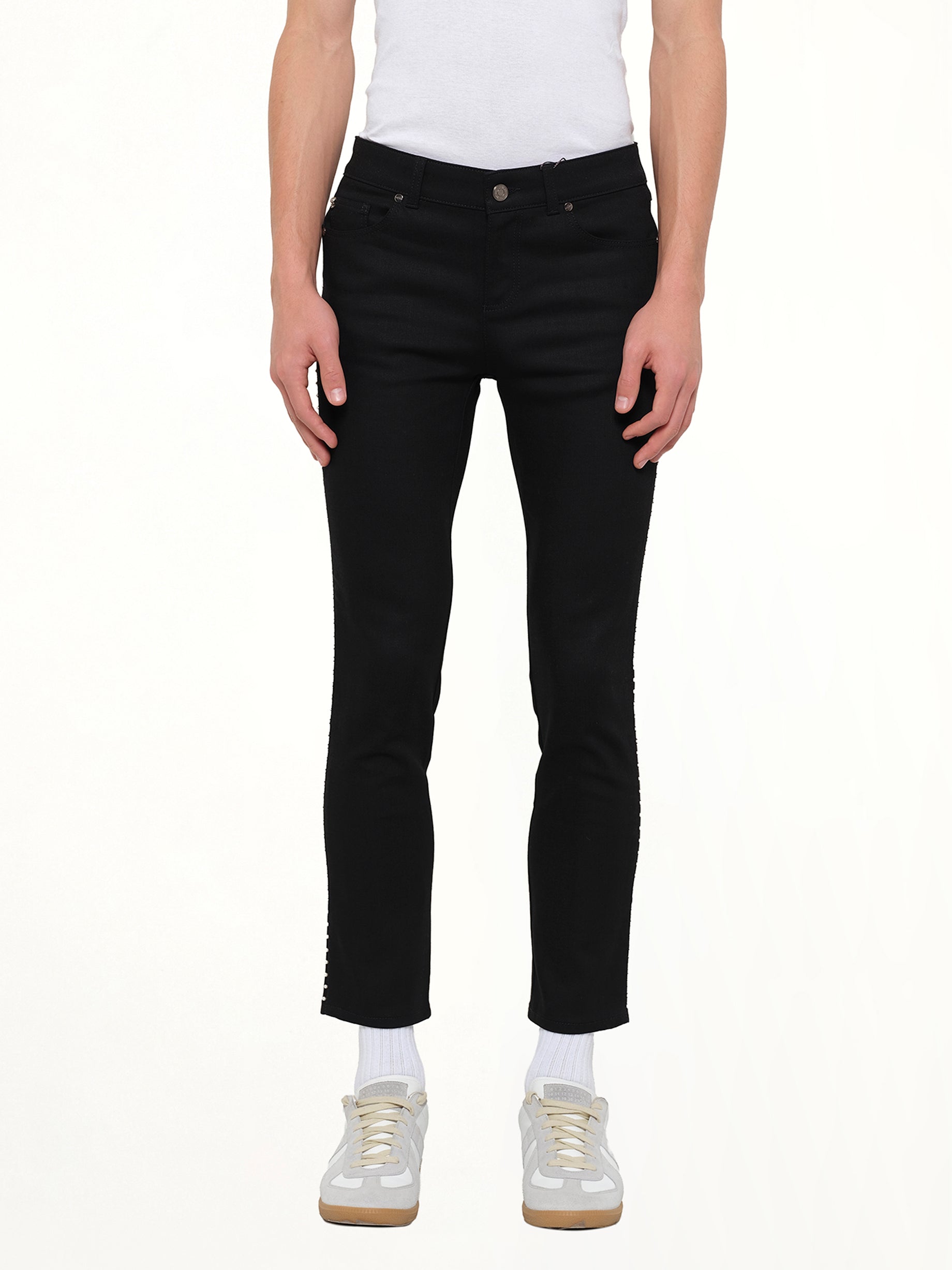 Trousers in Black