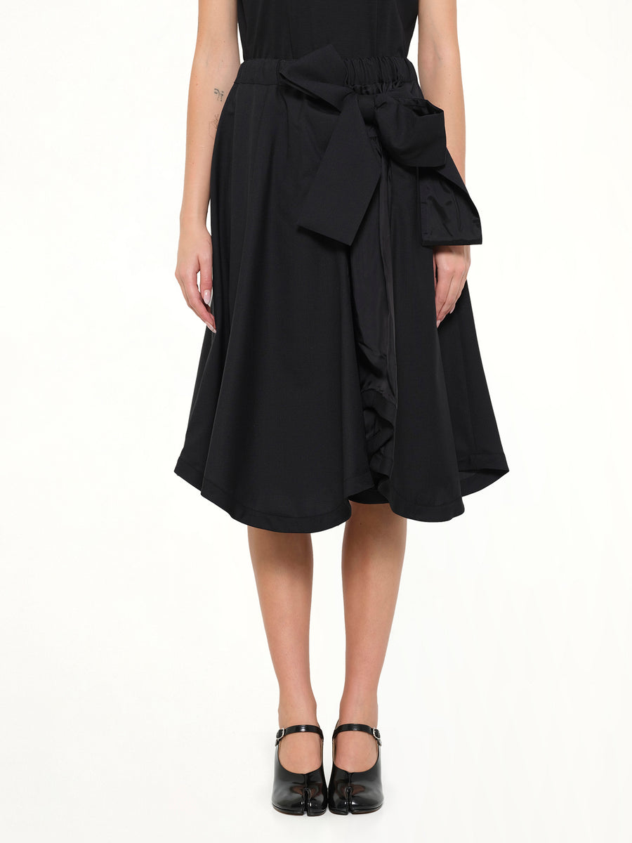 Bowtie Skirt in Black