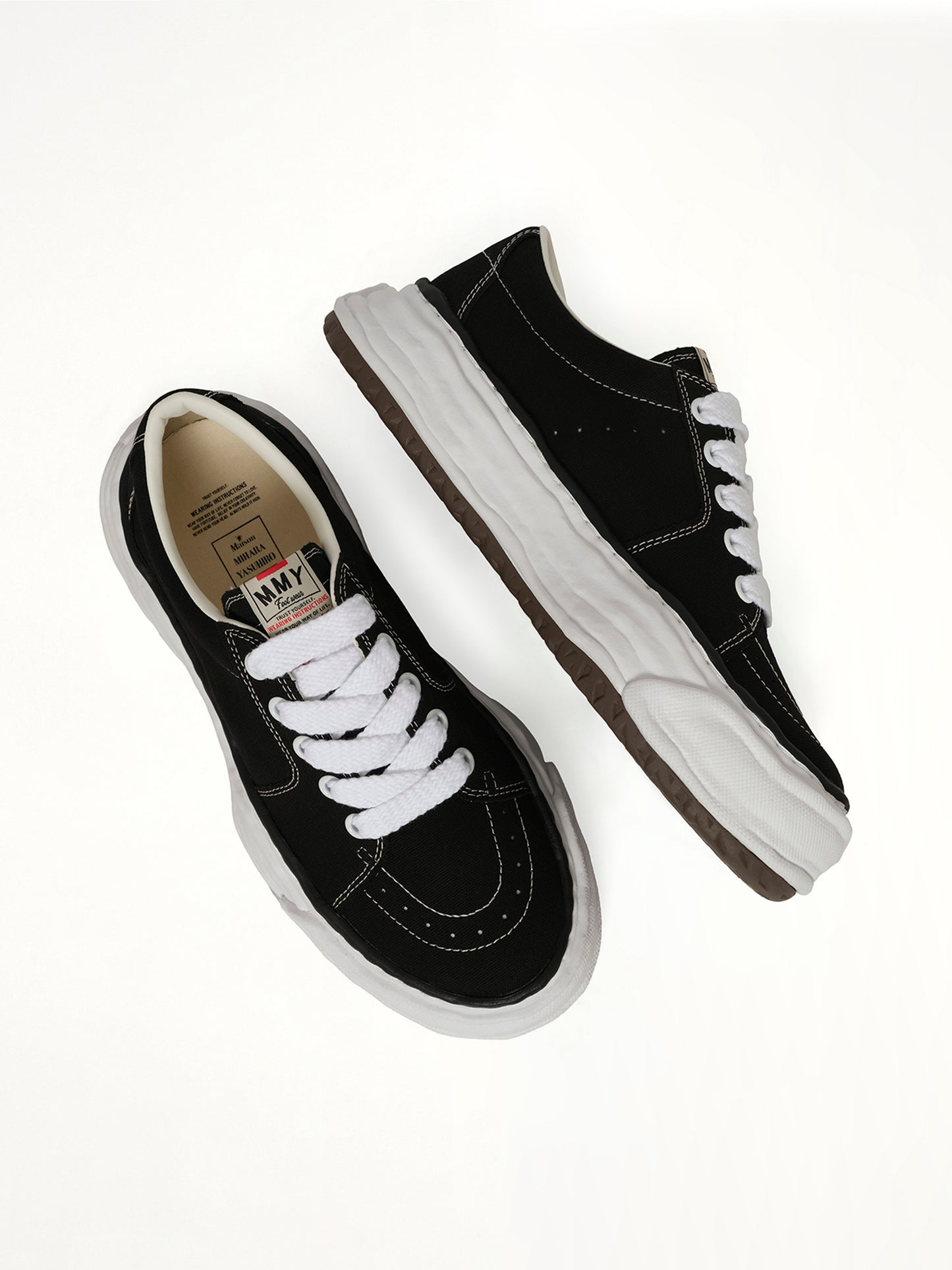 Eric OG Sneaker in Black/White