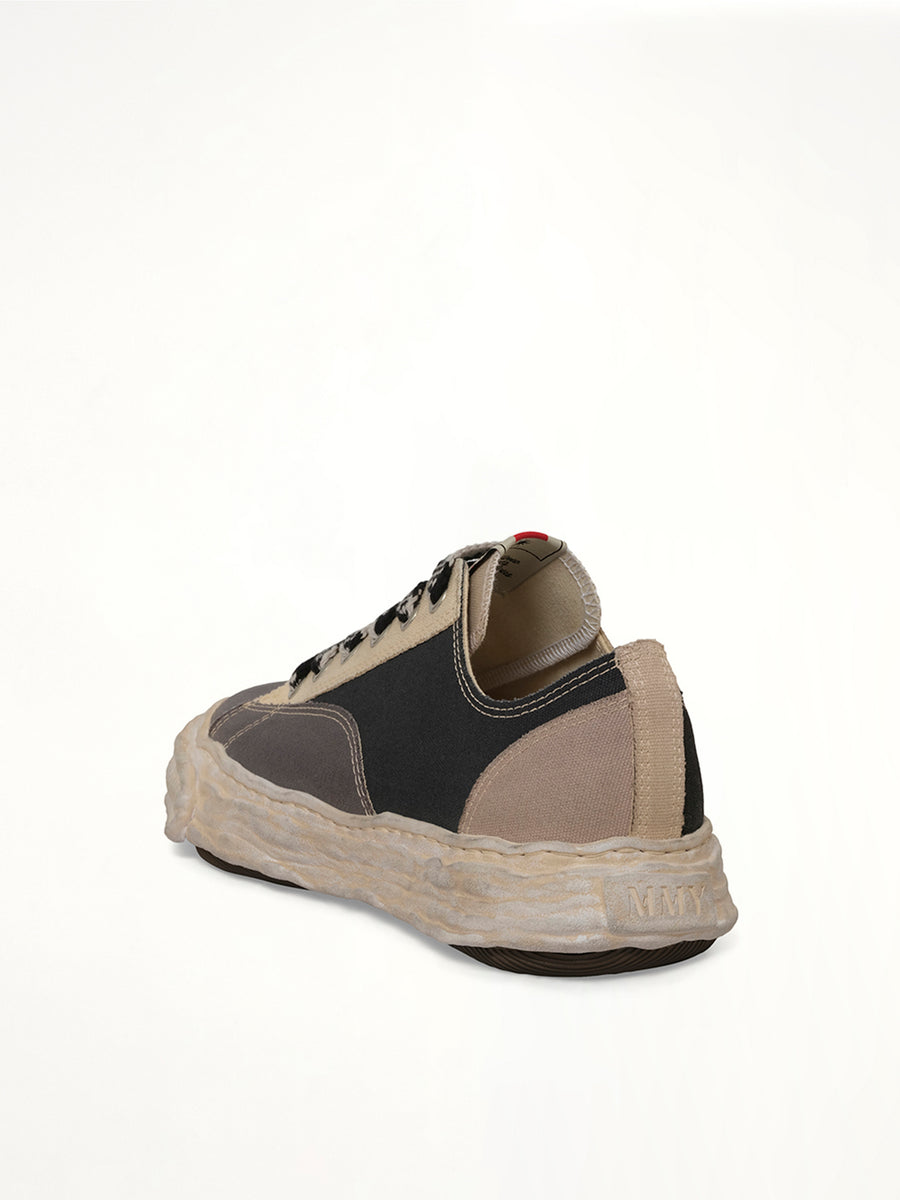 Exclusive Peterson 23 OG Multicolour Sneaker in Black/White