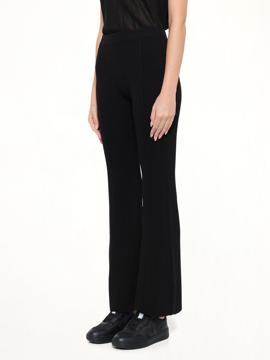 Soft Portrait Tight Flare Pants in Black