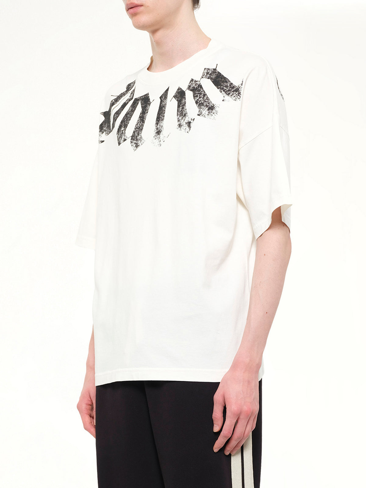 Big Neck Logo Loose T-Shirt in Off White/Black