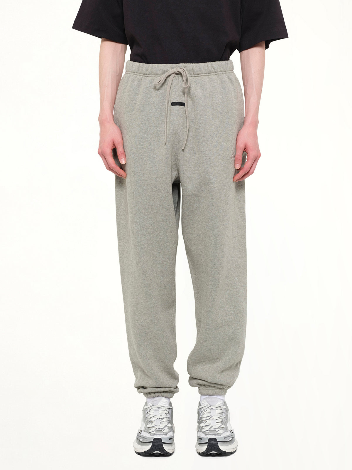 Signature Classic Sweatpant in Concrete Heather