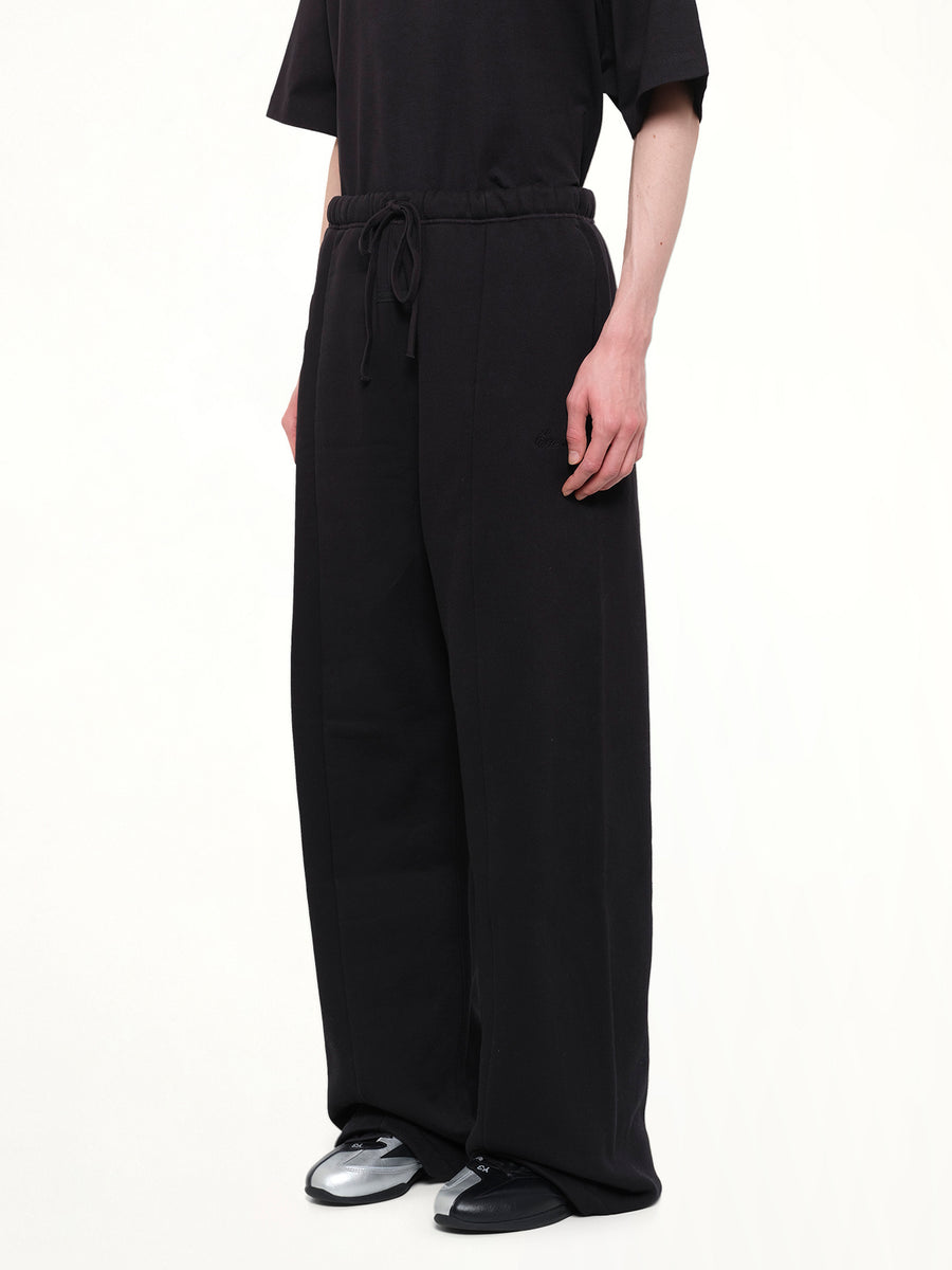 Signature Lounge Sweatpant in Black