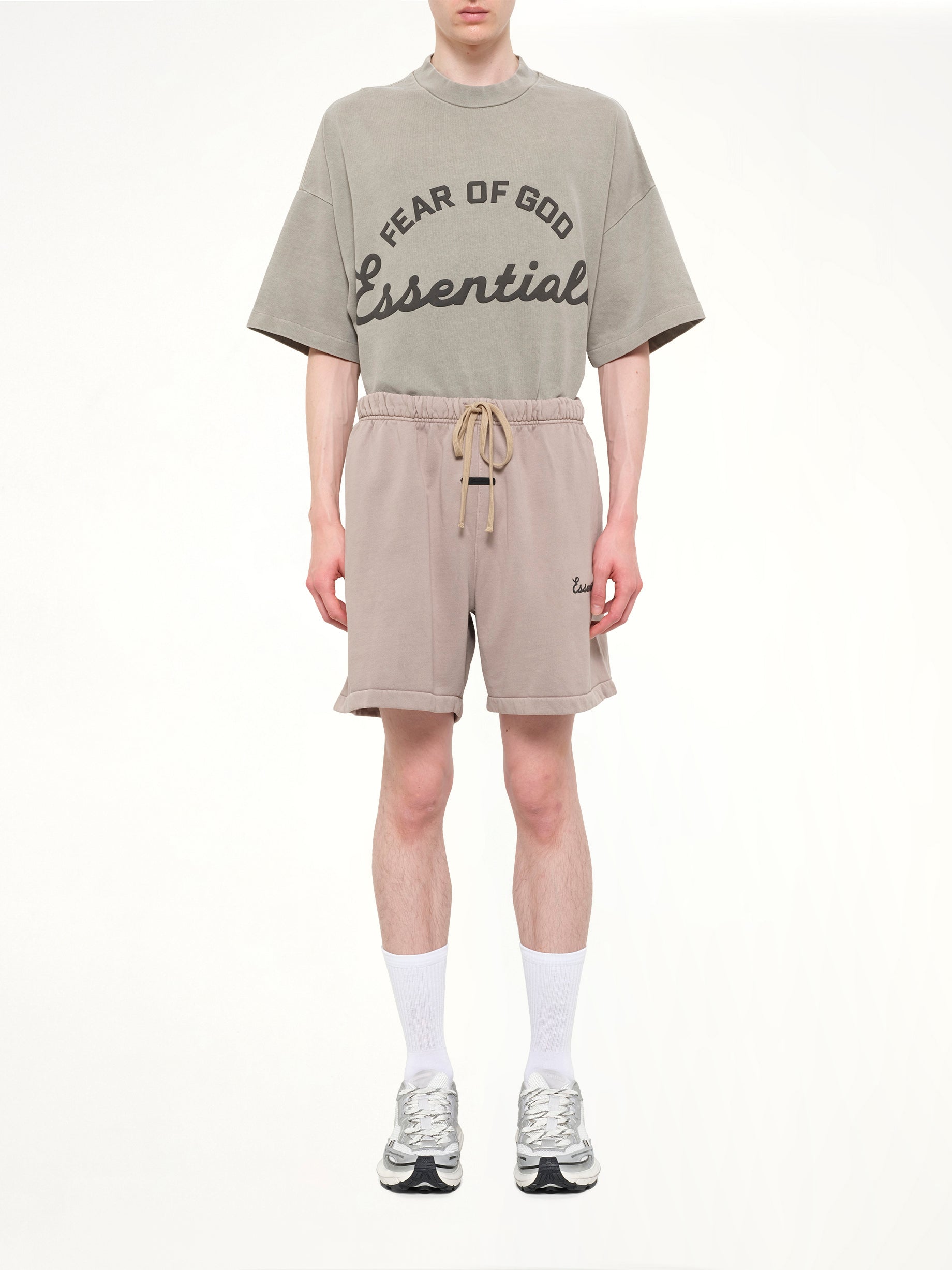 Training Classic Fit Short in Faded Seal
