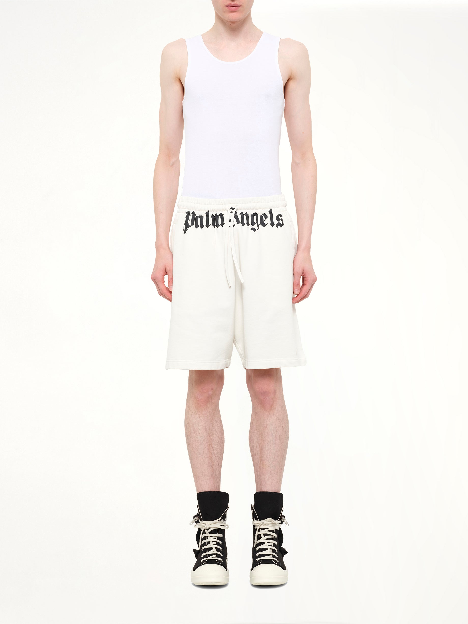 Waist Logo Sweatshorts in Off White/Black