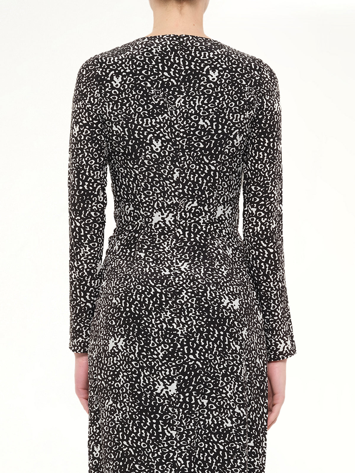Long Sleeve Dress in Black and White